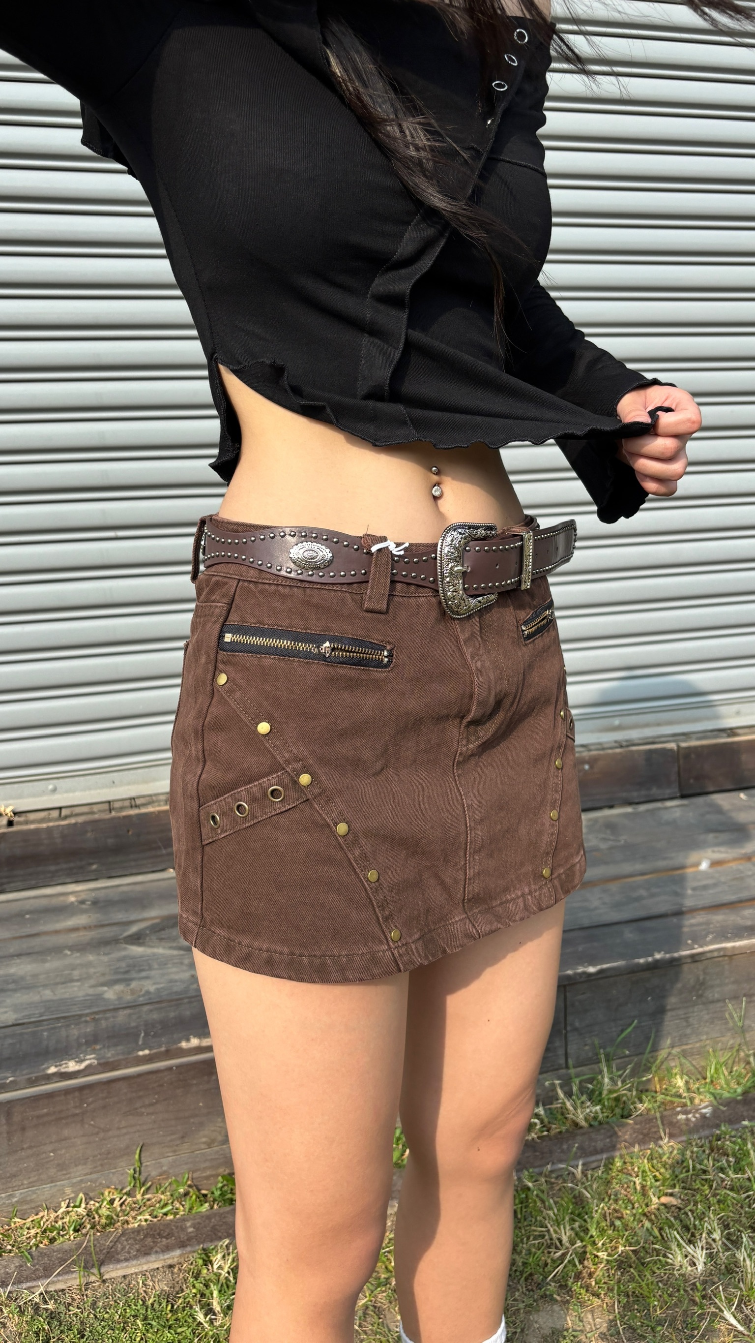 翻領一字領斜肩設計  (4colors)