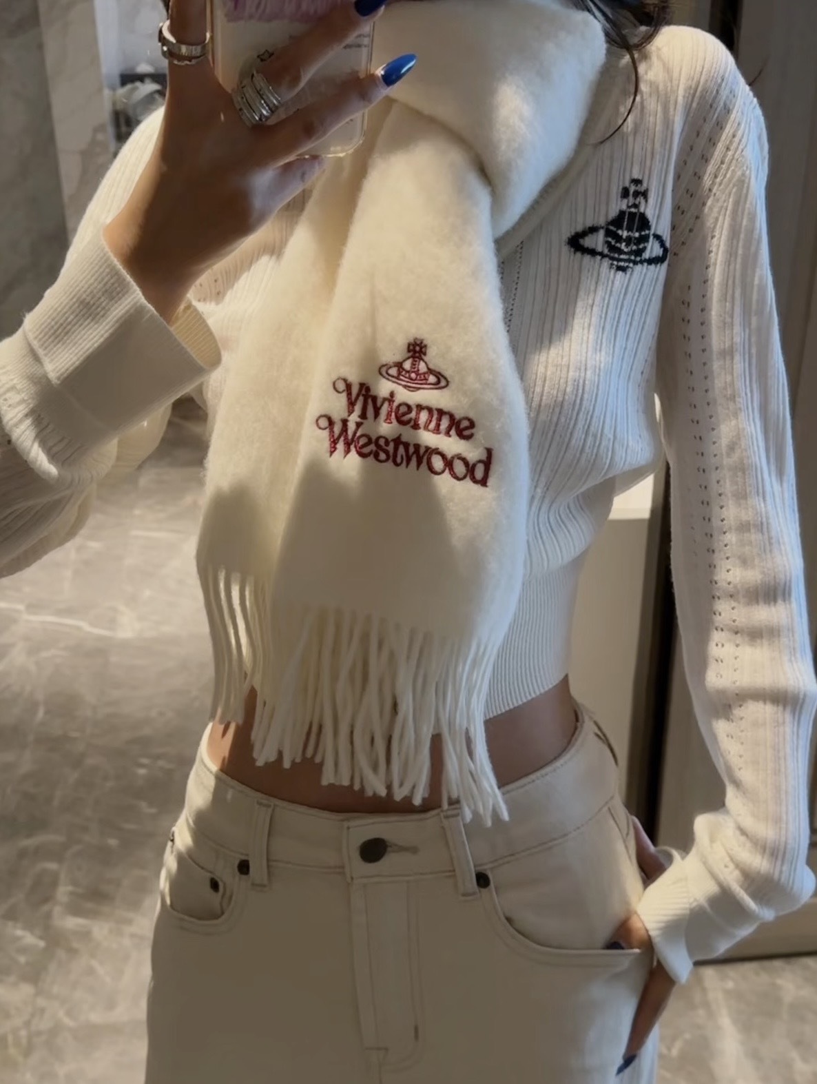 VIVIENNE WESTWOOD 西太后 羊毛圍巾 米白紅 黑紅 粉