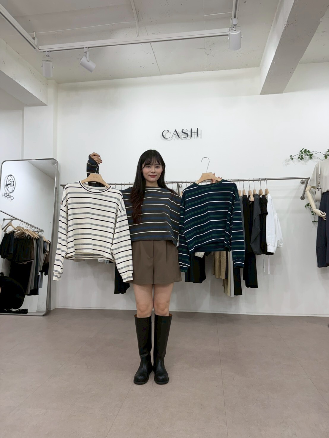 CA5102 圓領條紋撞色上衣