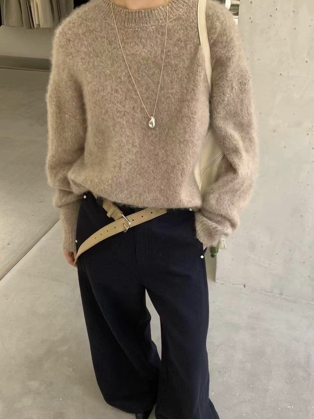 廣州檔口場/完全不刺羊毛100長毛摻色毛衣/杏