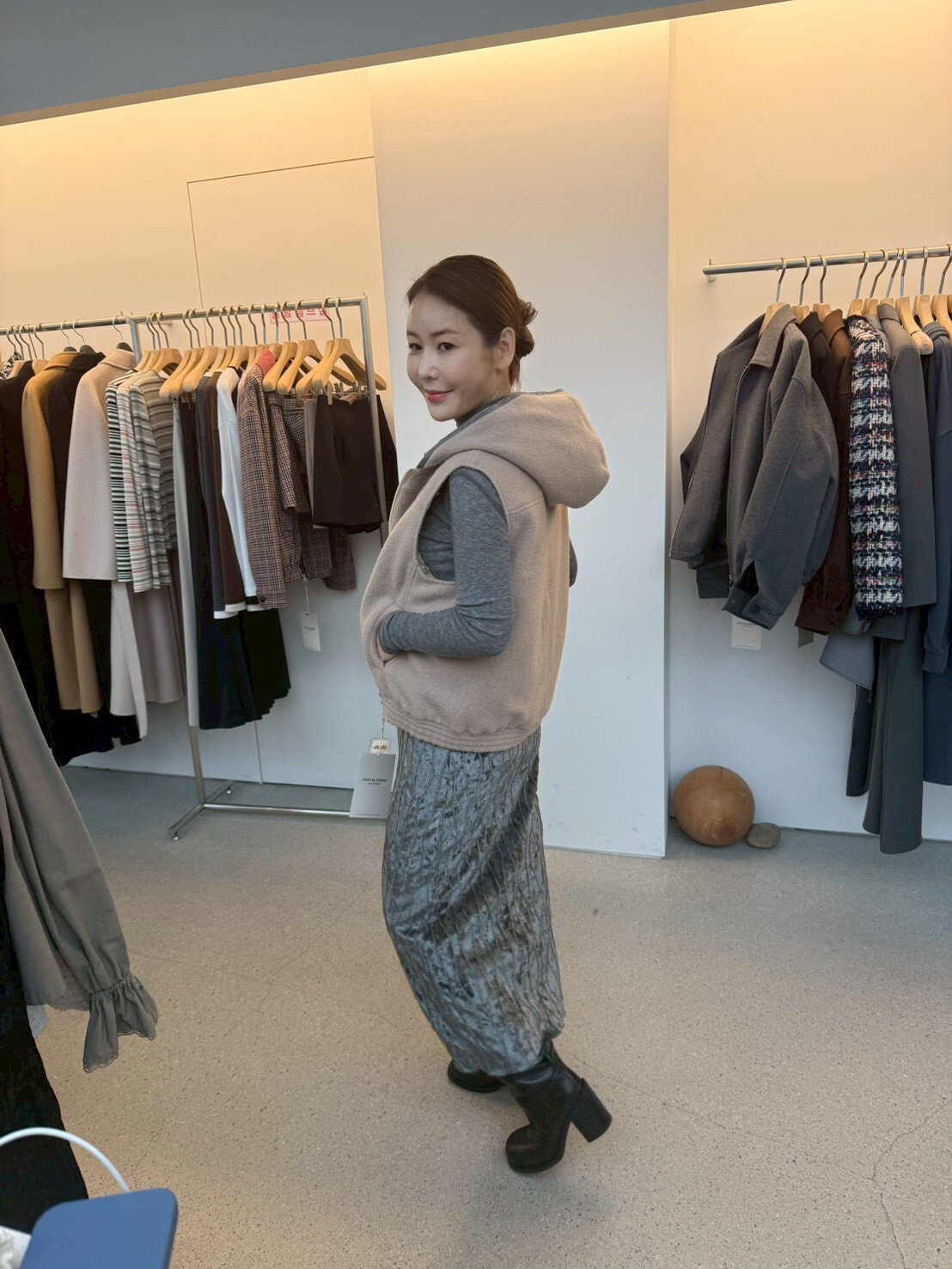 JU5160 絲絨波浪紋長裙