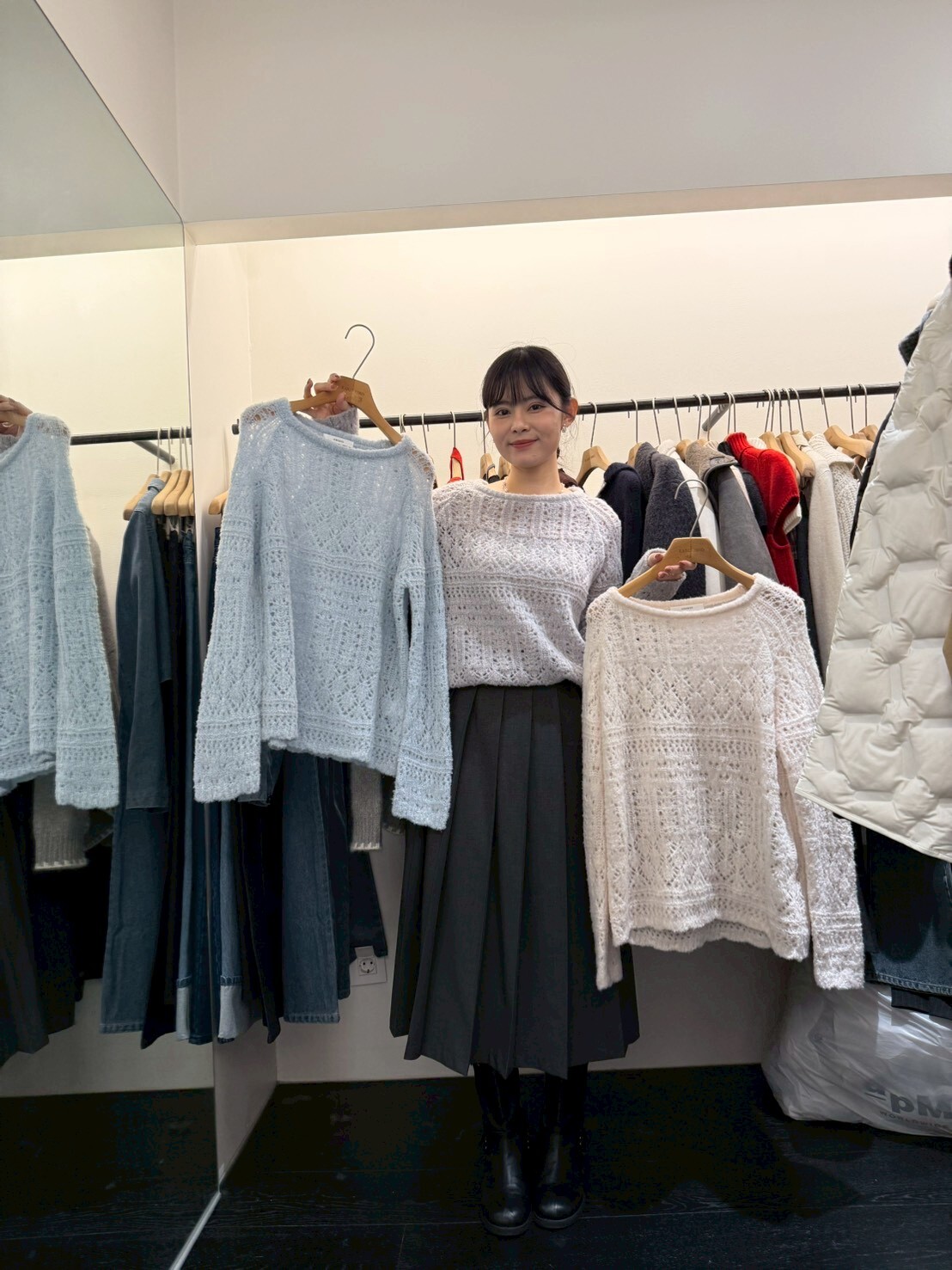 OB5133 鬆軟通花針織衫 *特價* (優惠碼同充值購物金不適用)