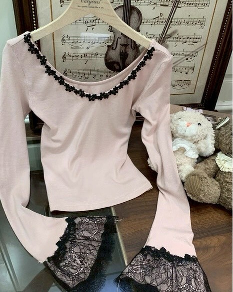 設計師家大圓領好搭袖接蕾絲上衣