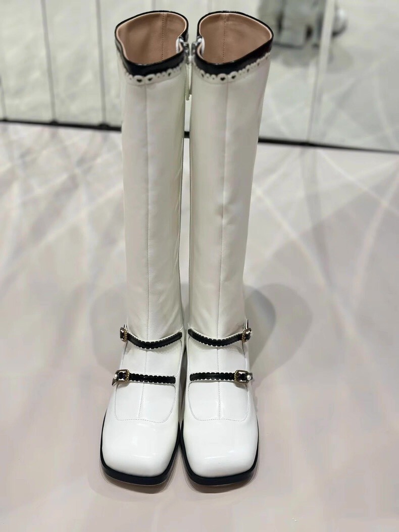 設計師家瑪麗珍雕花鏤空真皮靴