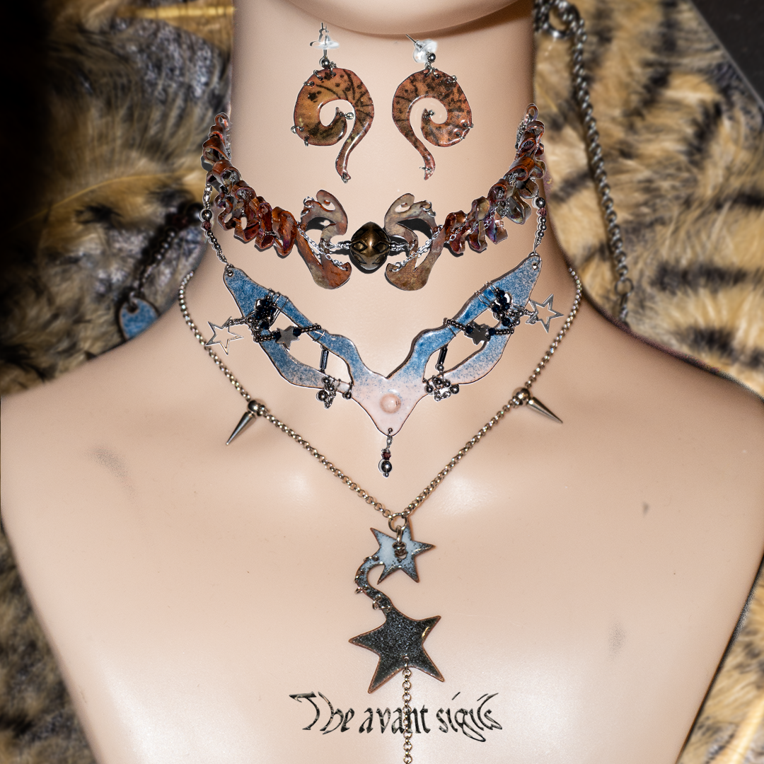 theavantsigils 鍛造中古風孔環臂環