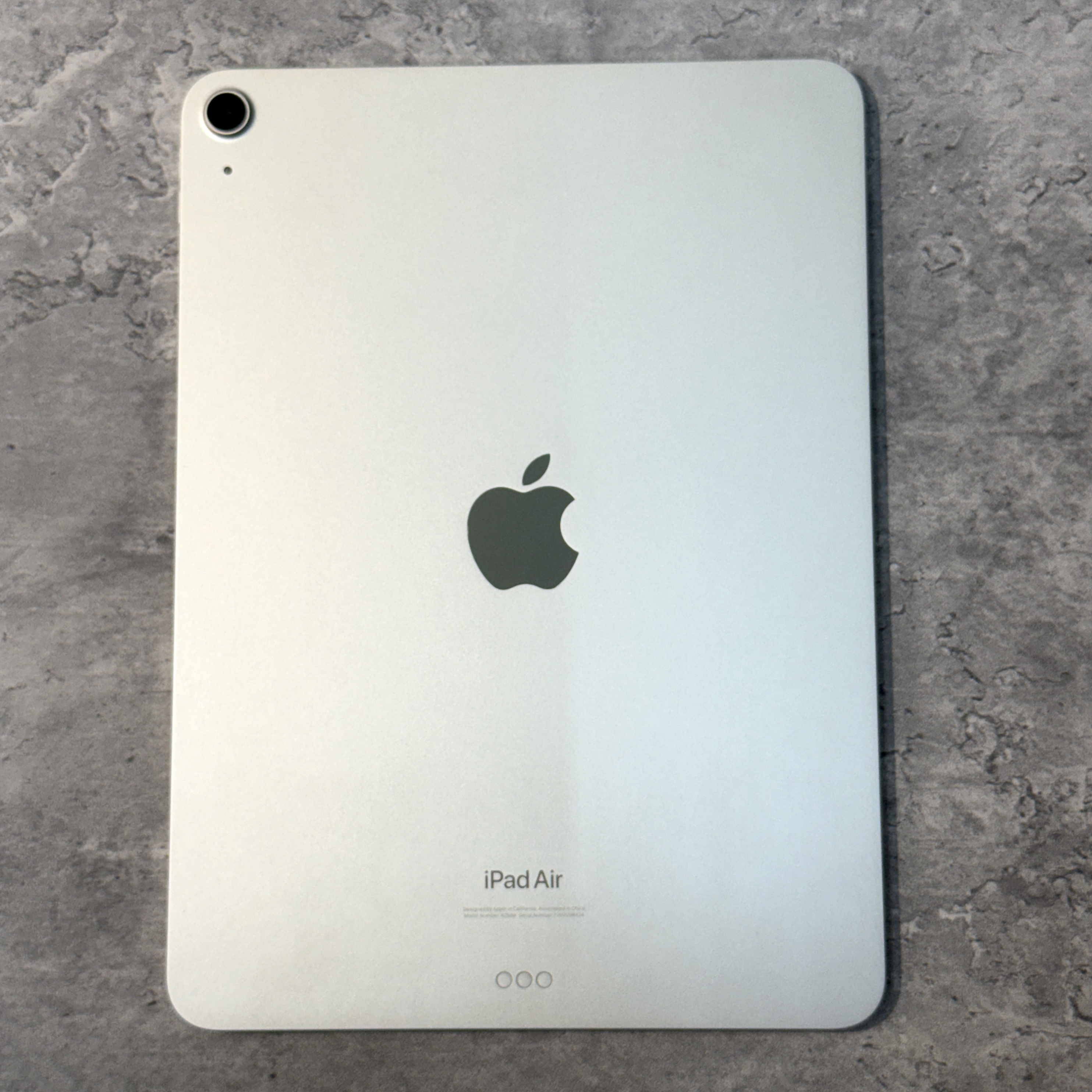 【二手】iPad Air 5 64G 星光色