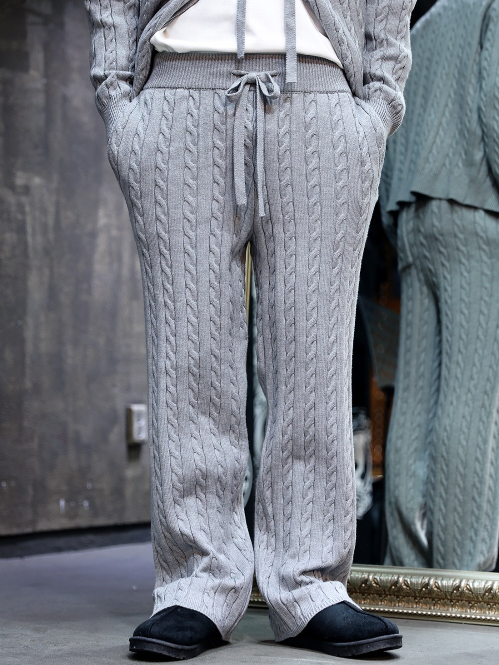 扭紋提花針織休閒褲