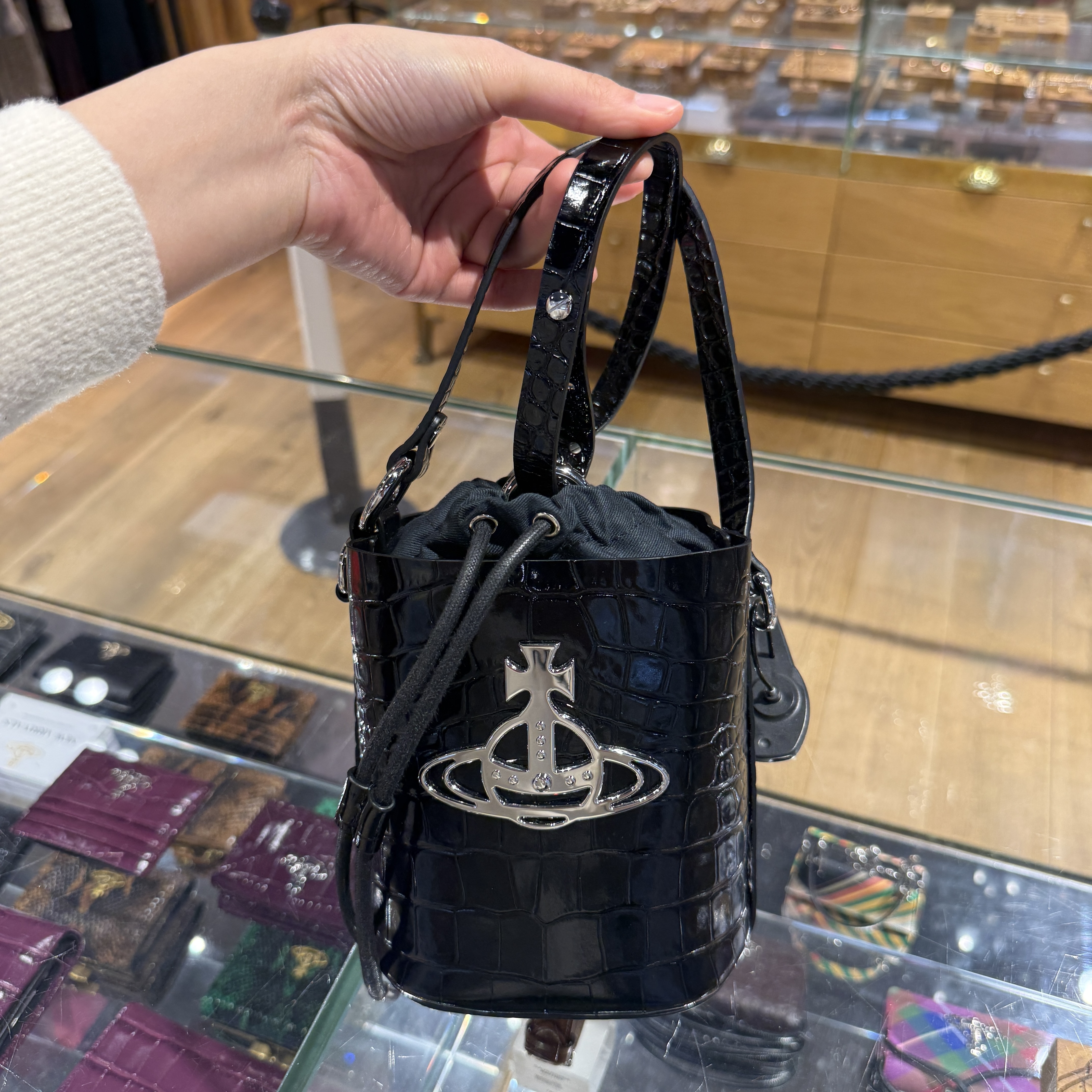 Vivienne Westwood Daisy Drawstring bucket bag black