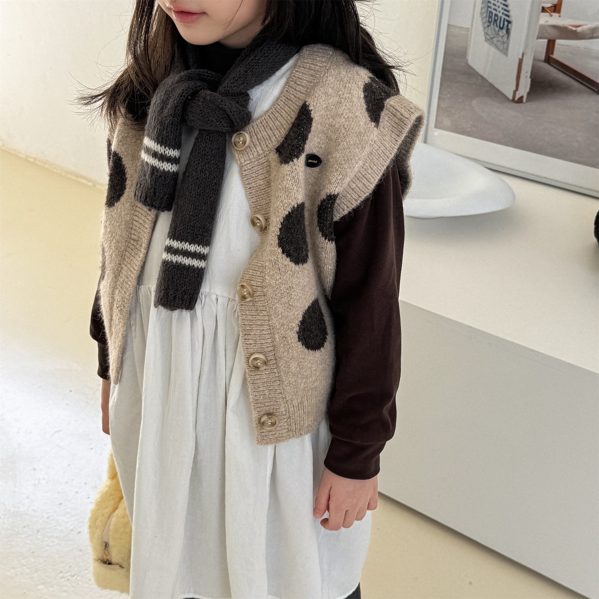 兩色大波點背心