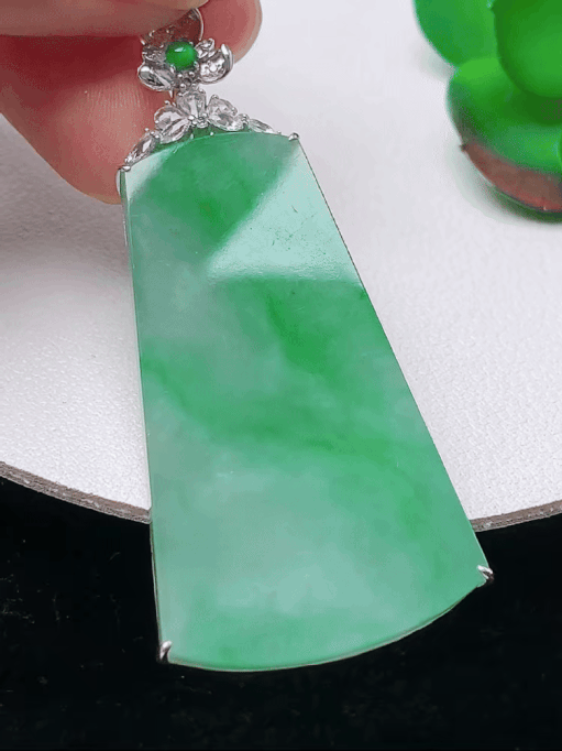 1015222 翡翠冰飄陽綠無事牌