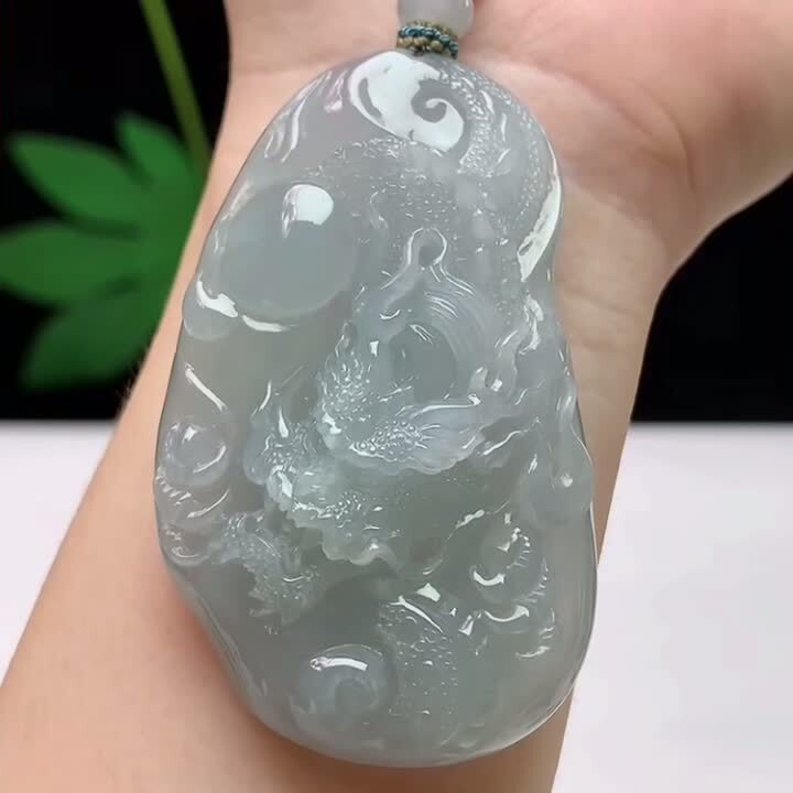 1015314 翡翠龍牌