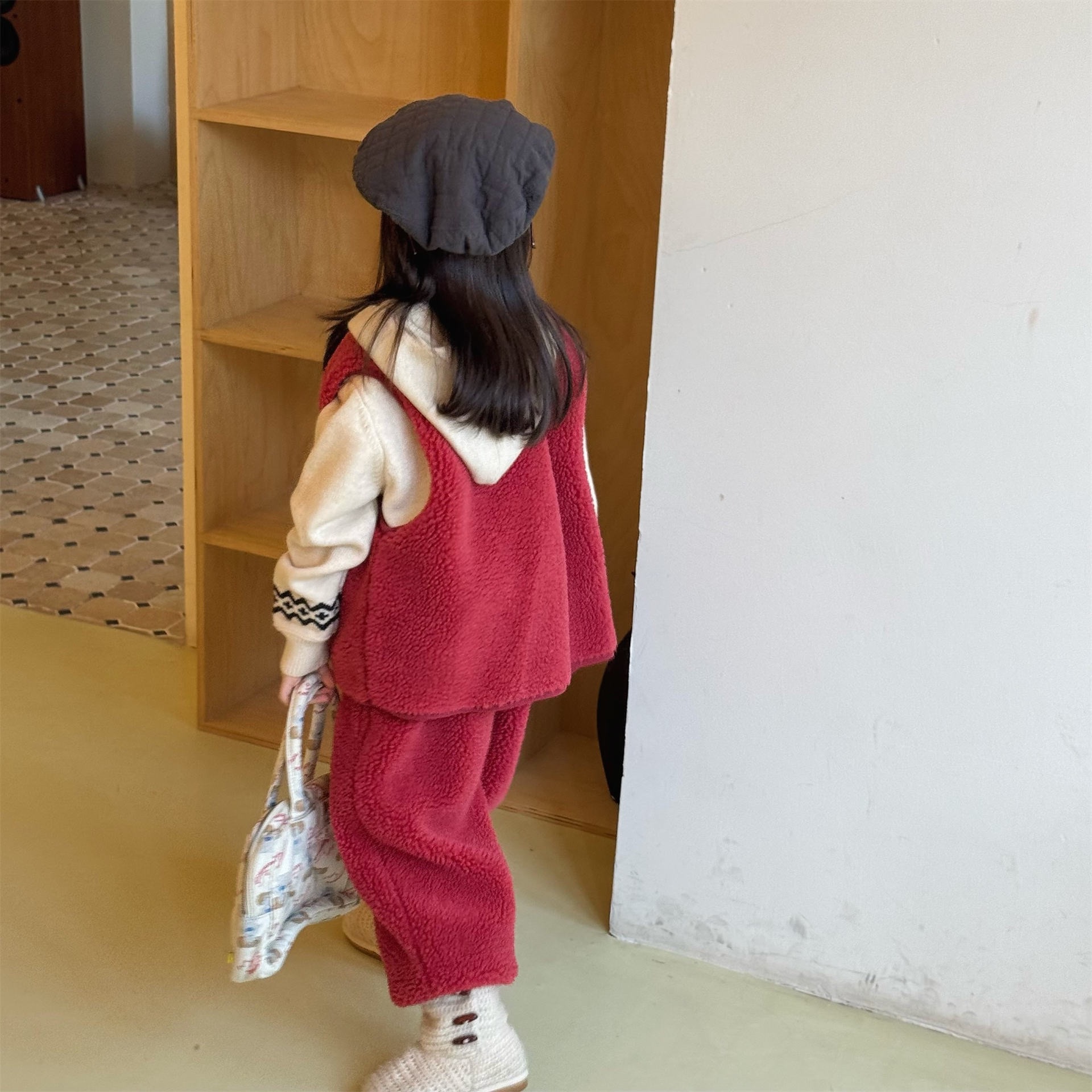 兩色羊羔絨暖呼呼背心套裝