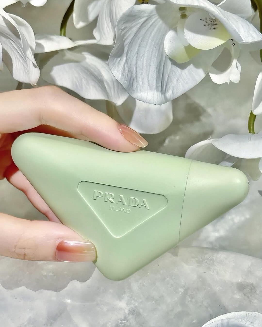 Prada三角護手霜 50ml