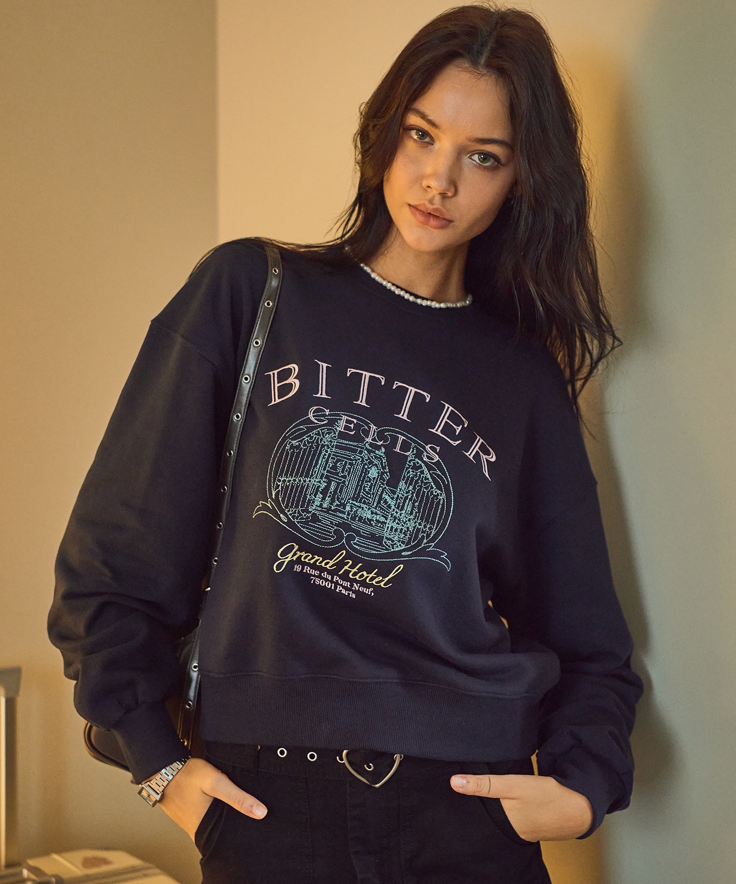 BITTER CELLS Belle Sweat Shirt