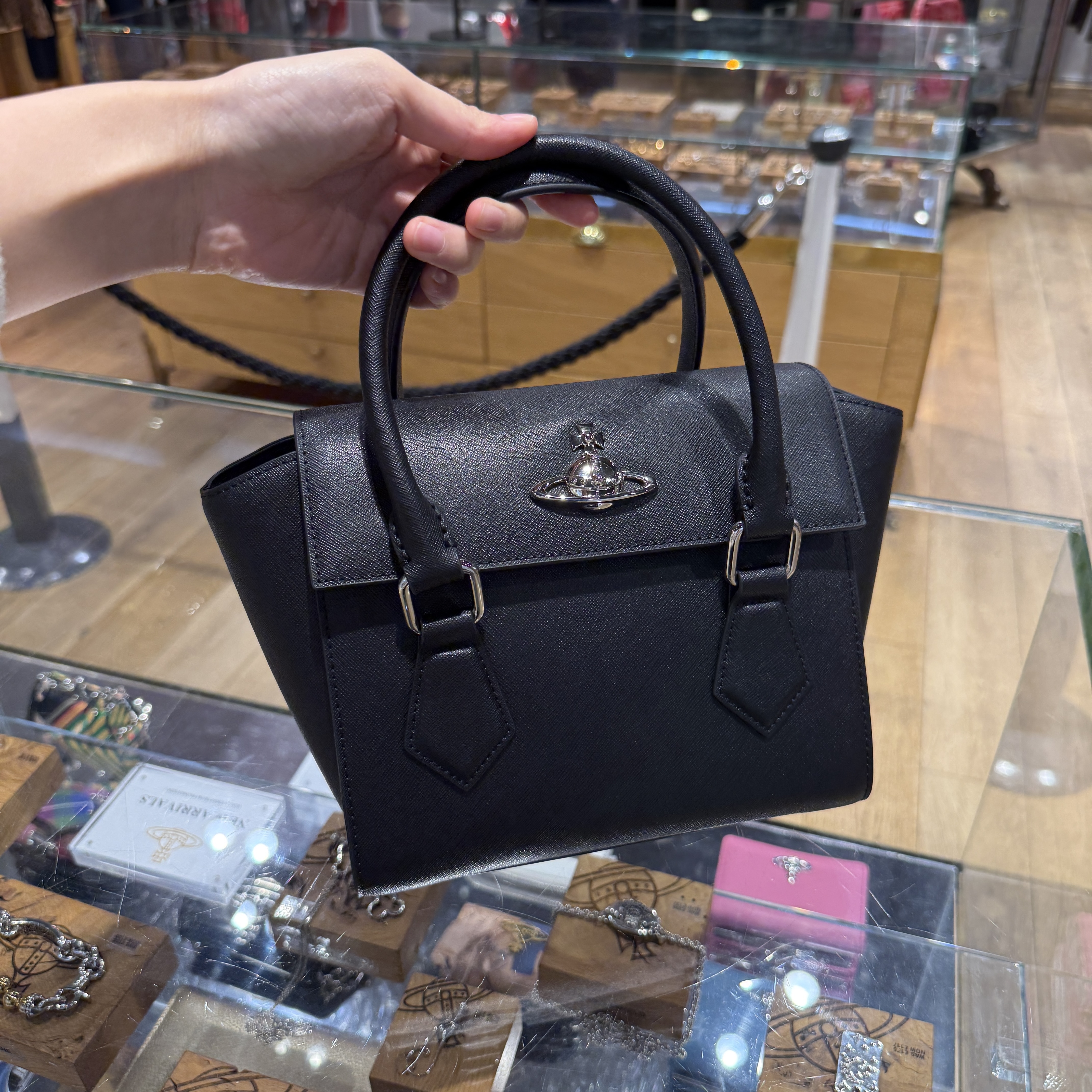 Vivienne Westwood Pimlico MD flap bag black