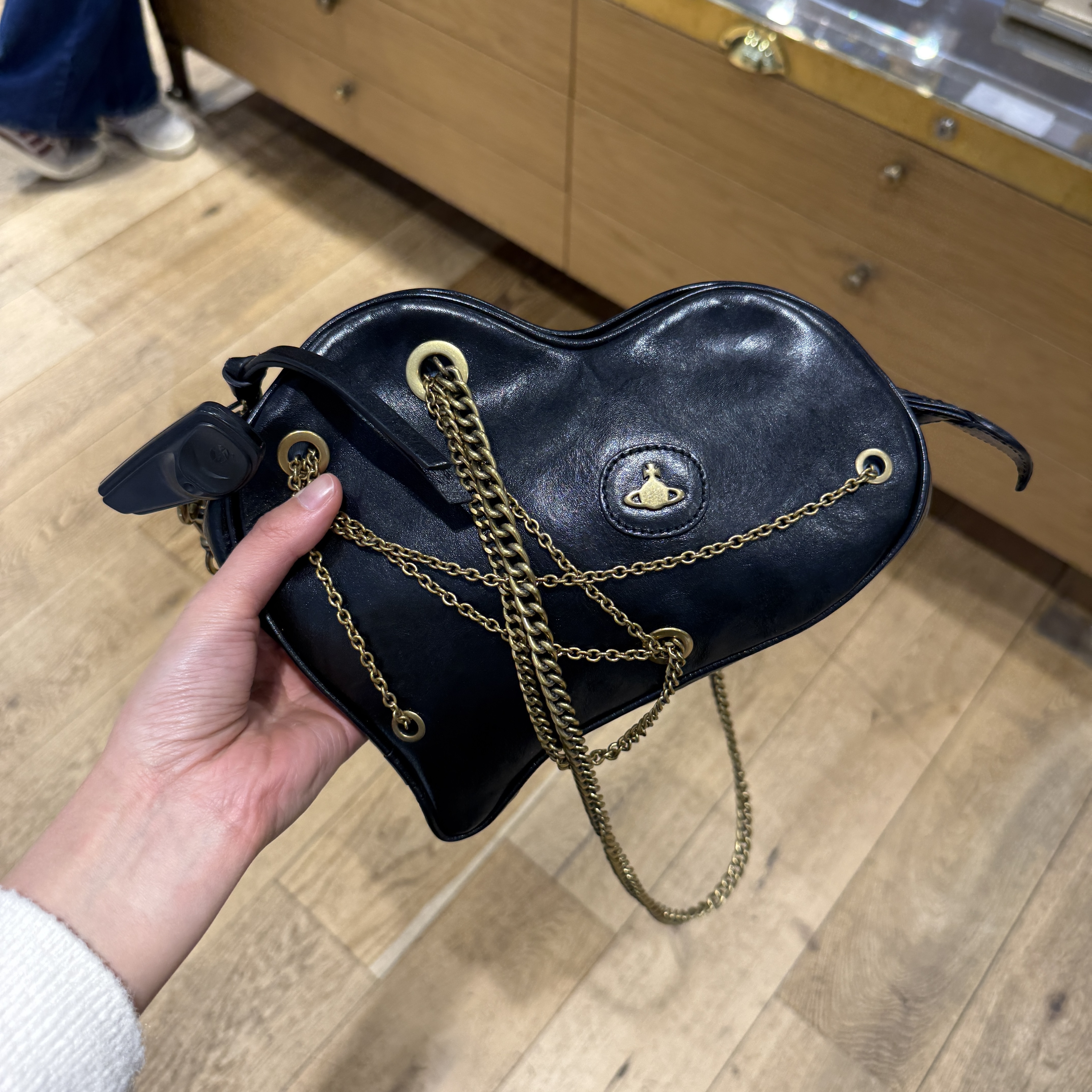 Vivienne Westwood Cora AK Heart bag black