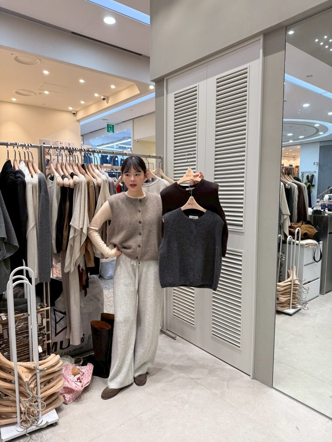 MU5104 背心毛毛外套