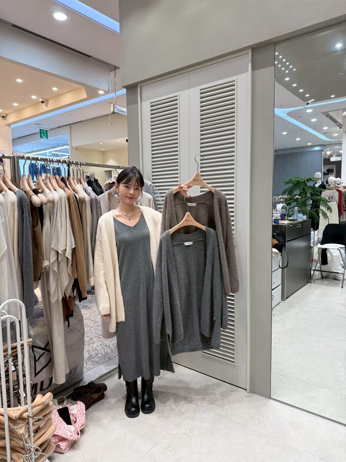 MU5142 紐扣披肩毛絨外套