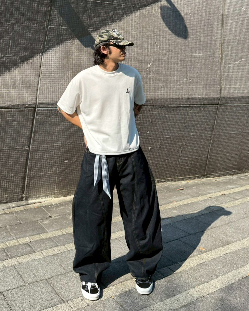 #N13 原色丹寧牛仔彎刀褲 (附可拆方巾)