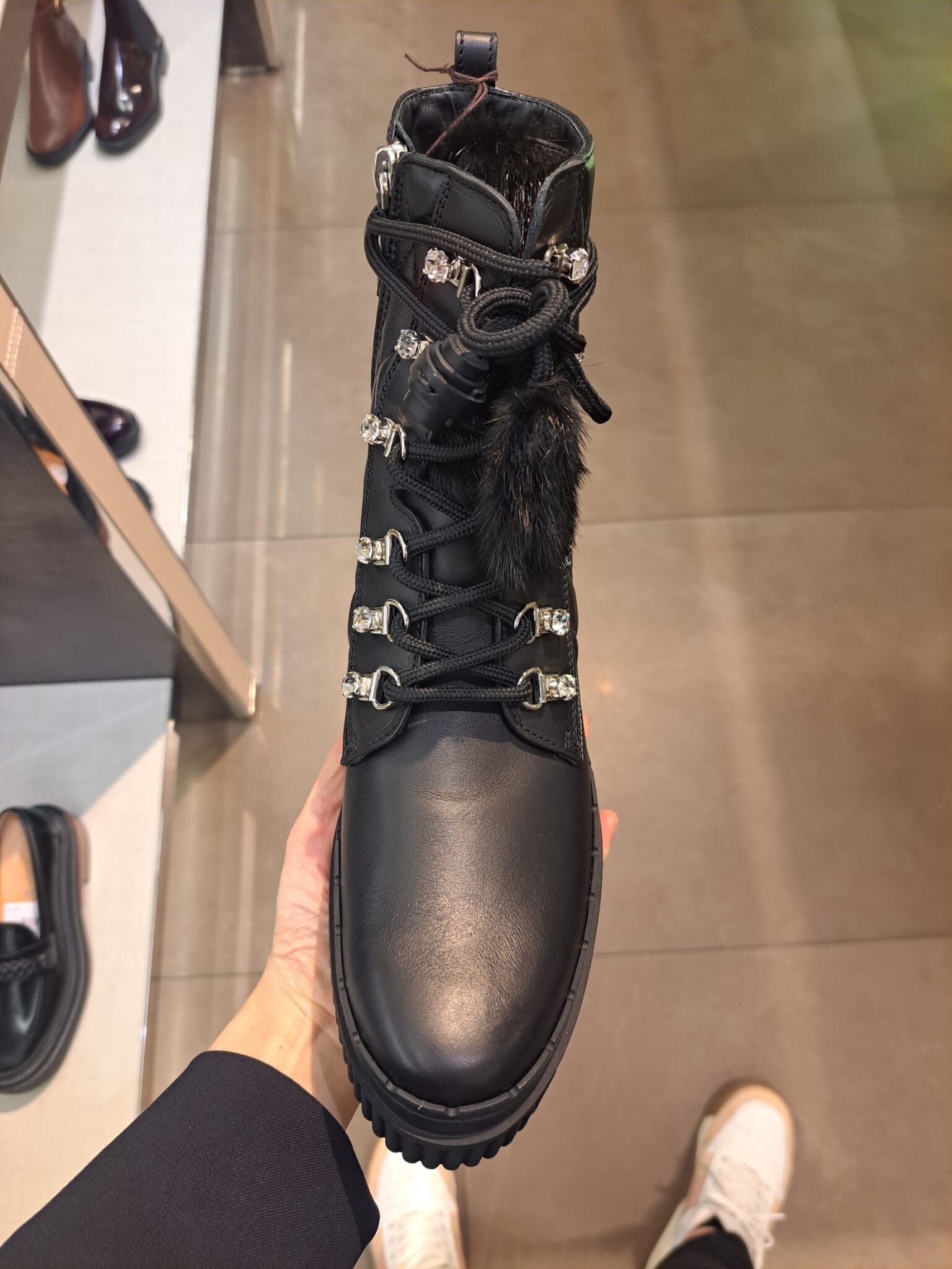 Tods Gom Tronc quilted leather boots black