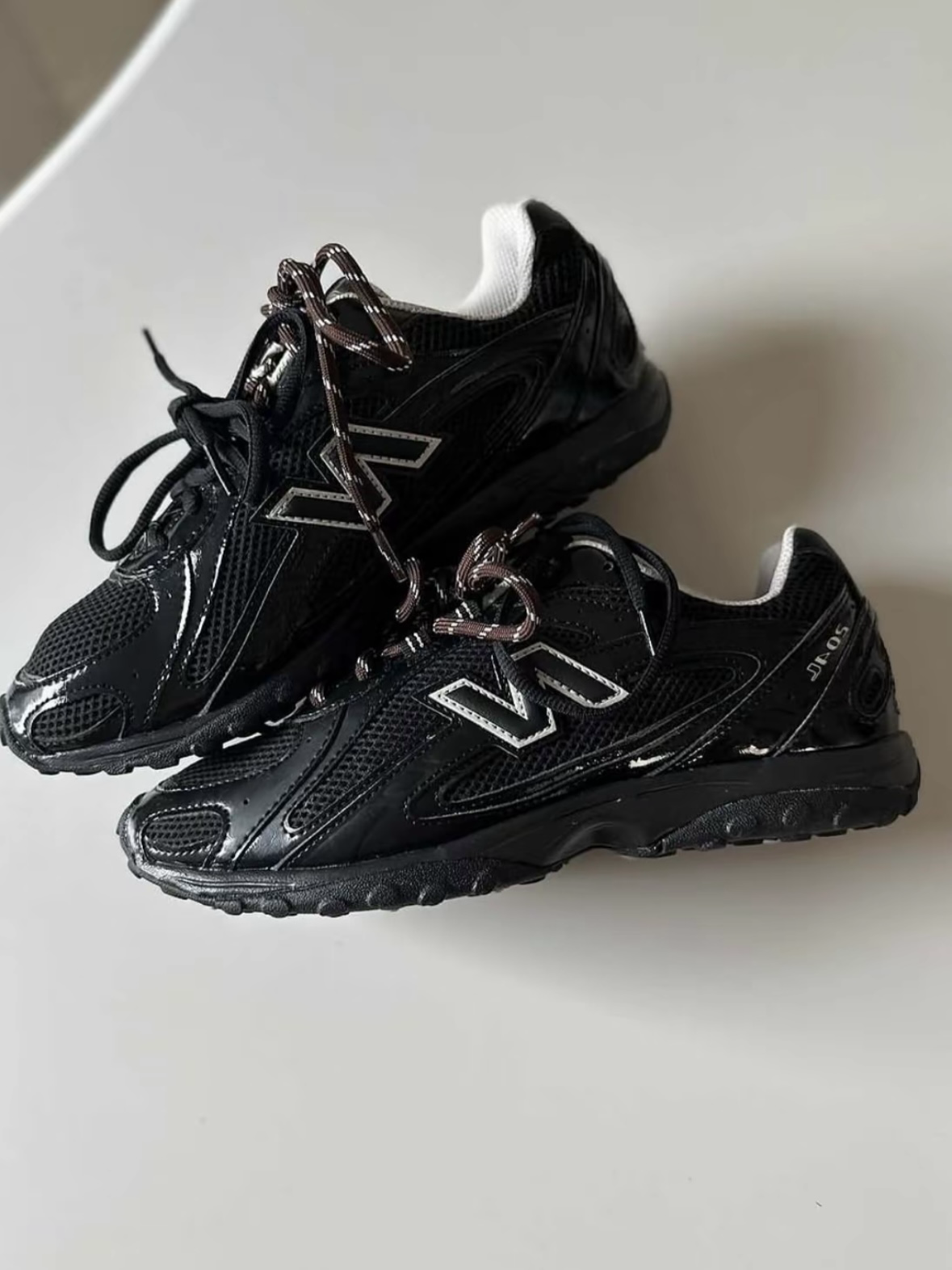 New Balance 204L 張員瑛同款 薄地鞋 黑 漆皮 U204LMRA