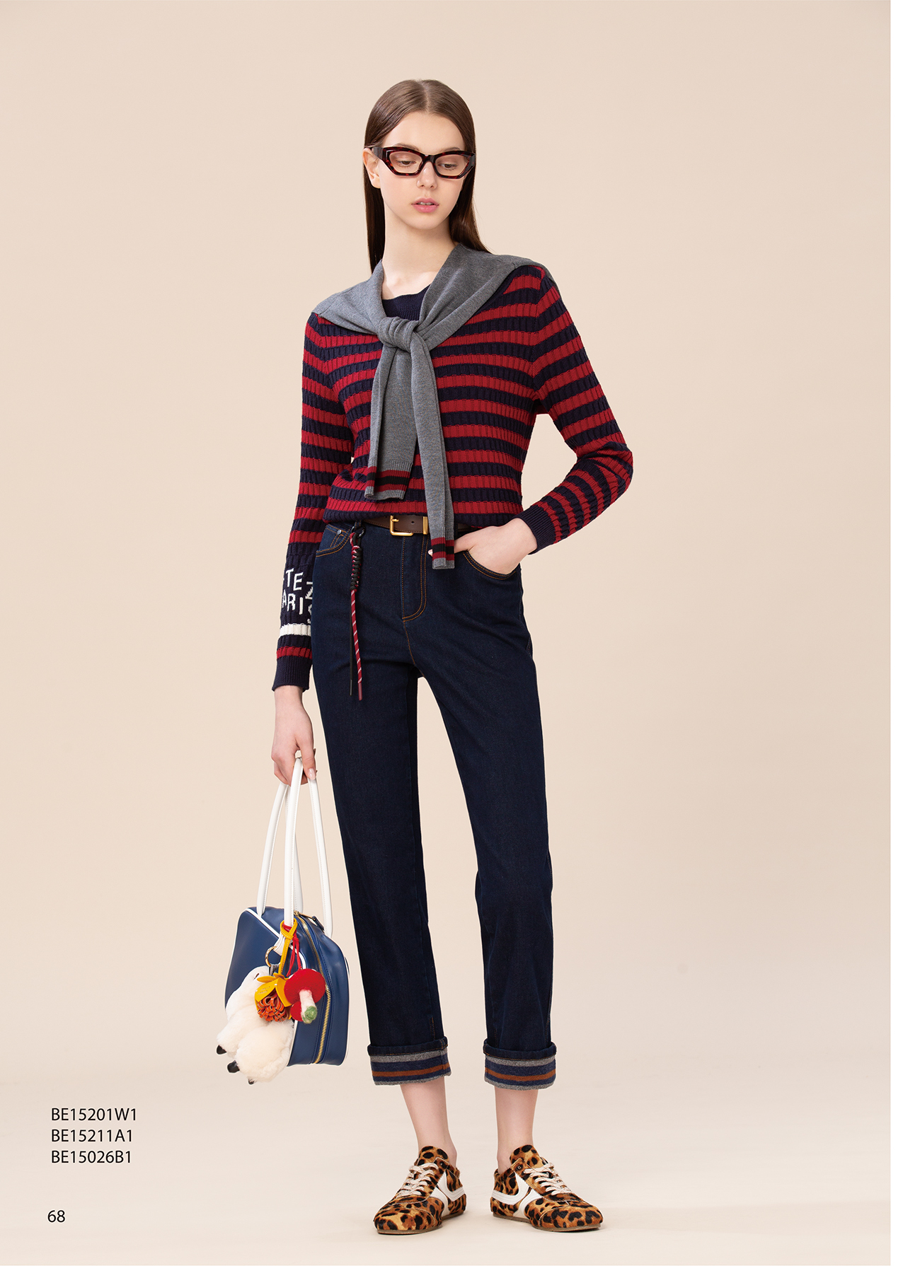 BE15026B1 靛影之途中高腰直筒反摺丹寧褲 (附吊飾)