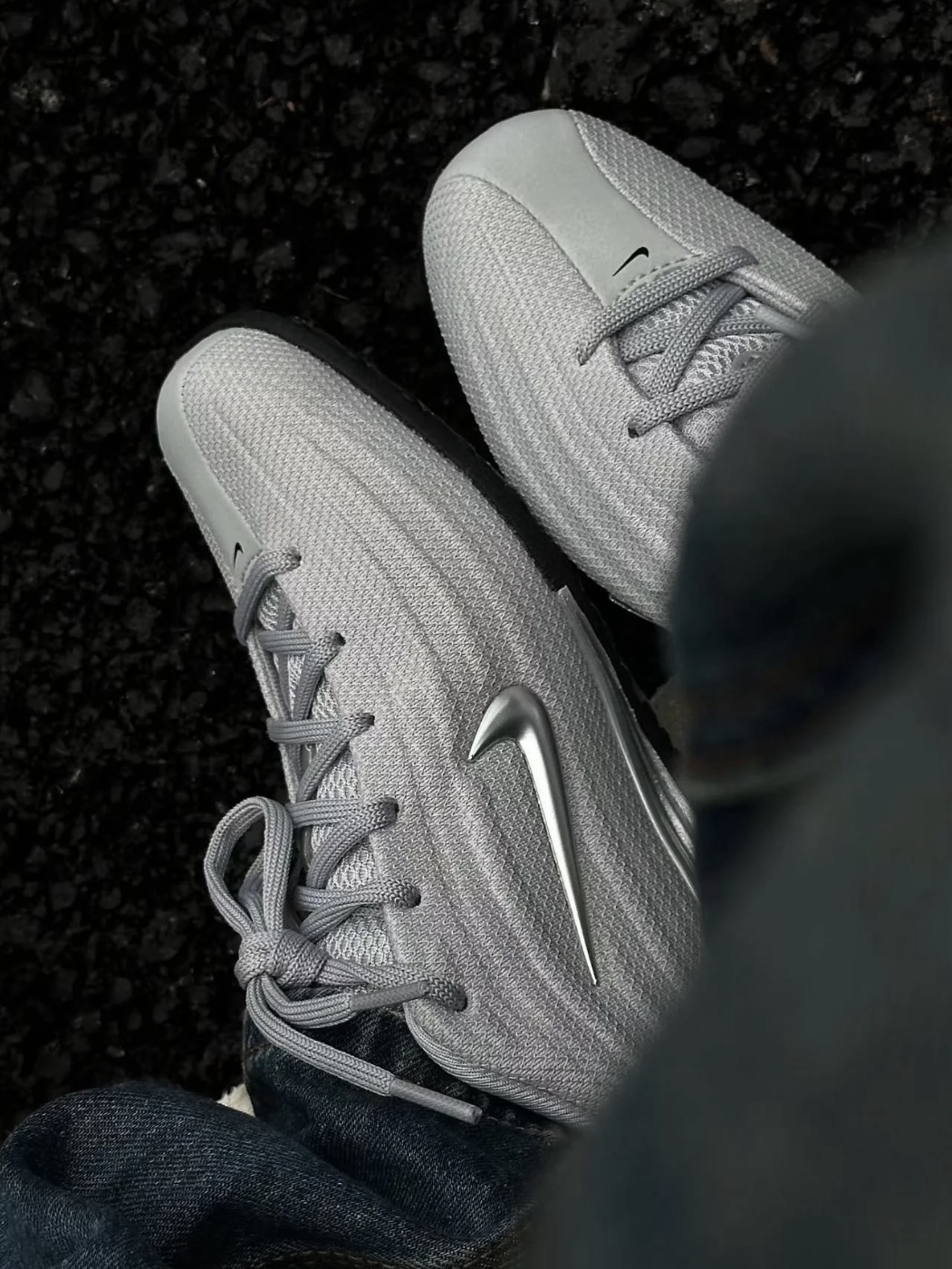 Nike SHOX Z 銀色 銀灰 科技 女款 HQ7540-001