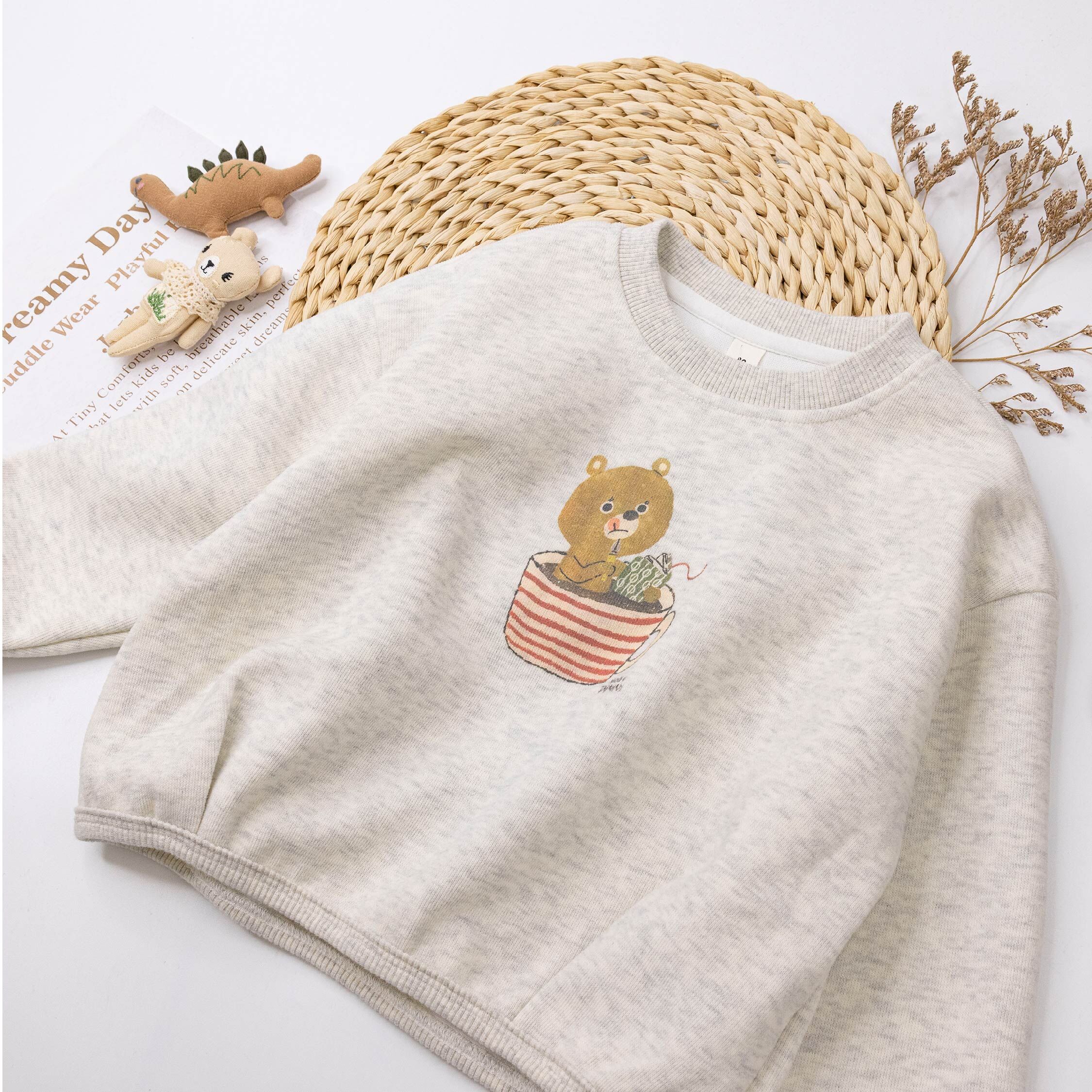 【H55653】俏皮咖啡杯泡澡熊上衣