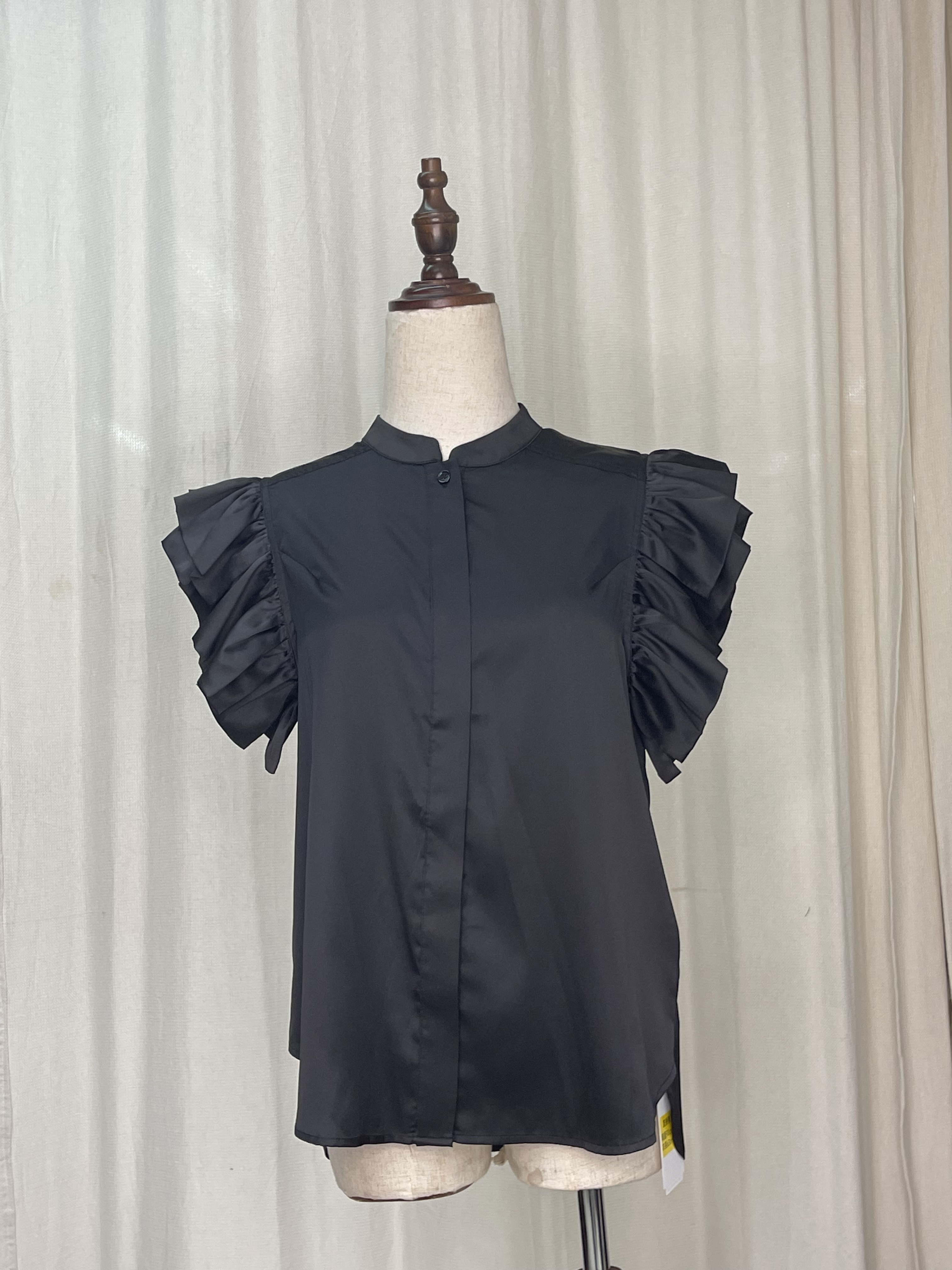 GGH/A/NI 黑色花邊背心