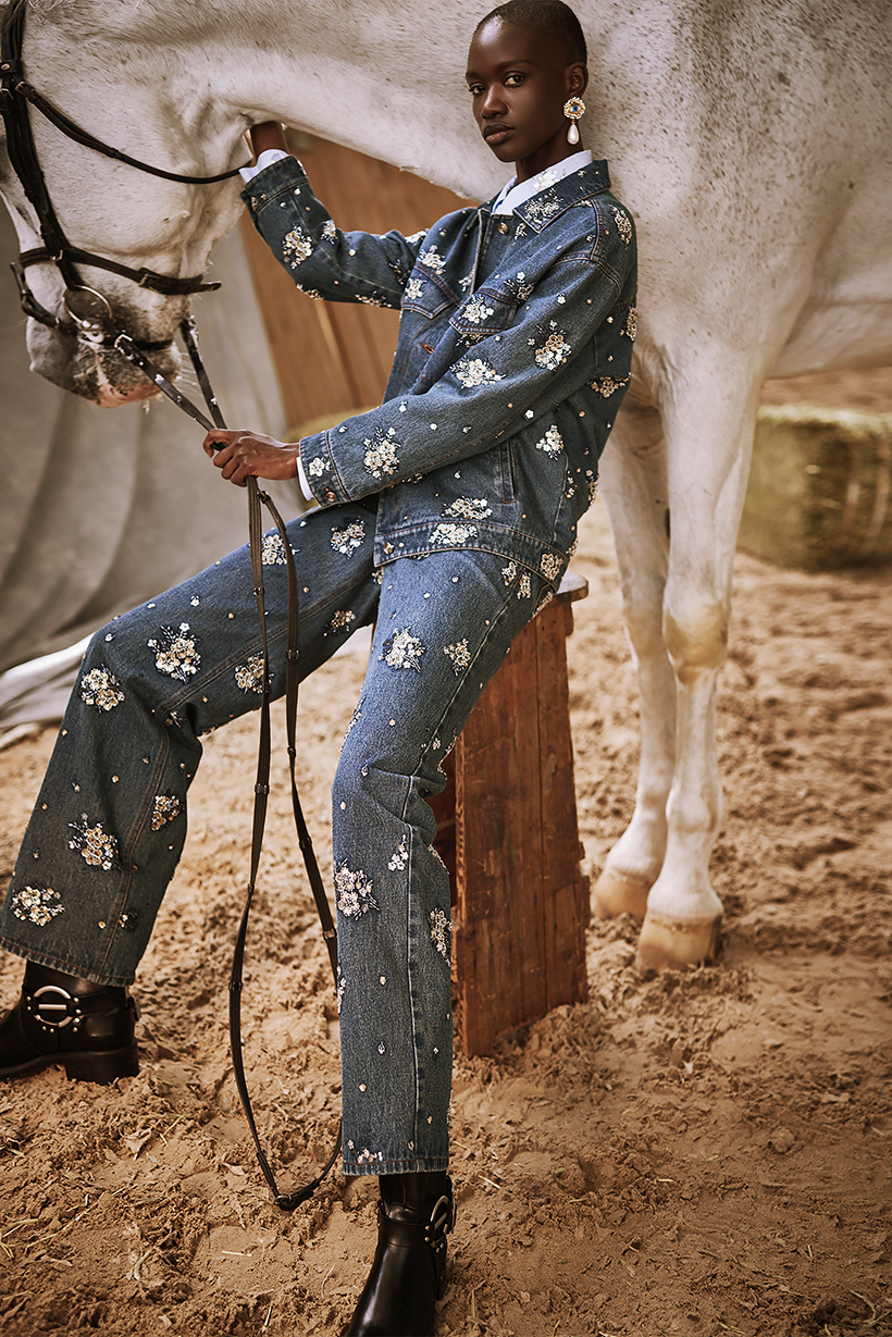 BE15101B1 光韻復古丹寧亮片刺繡高腰直筒牛仔褲