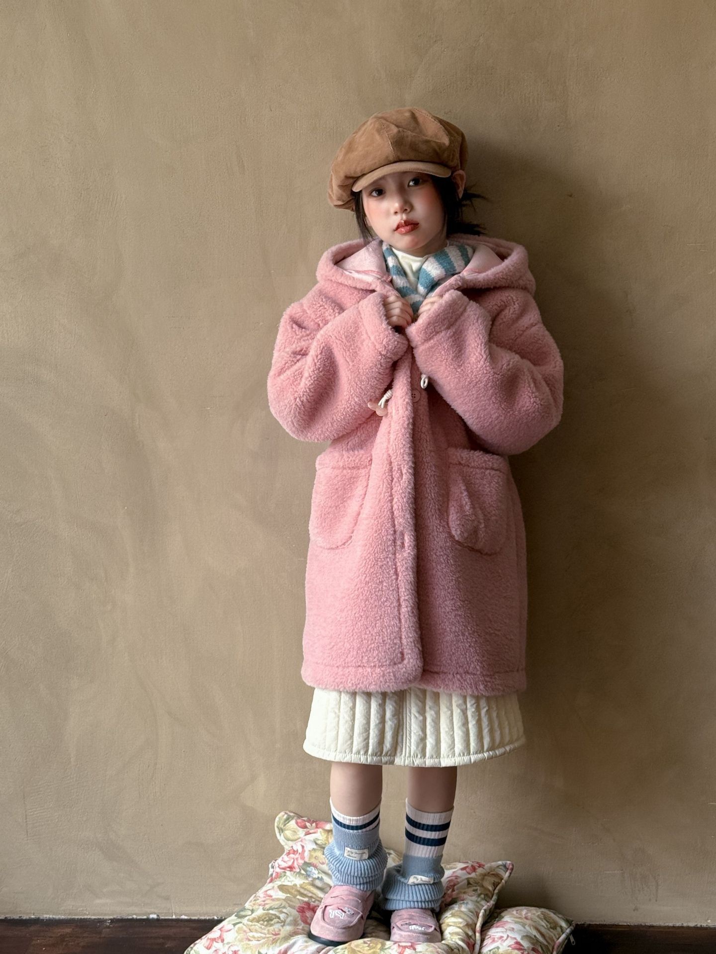 草莓蛋糕牛角扣外套