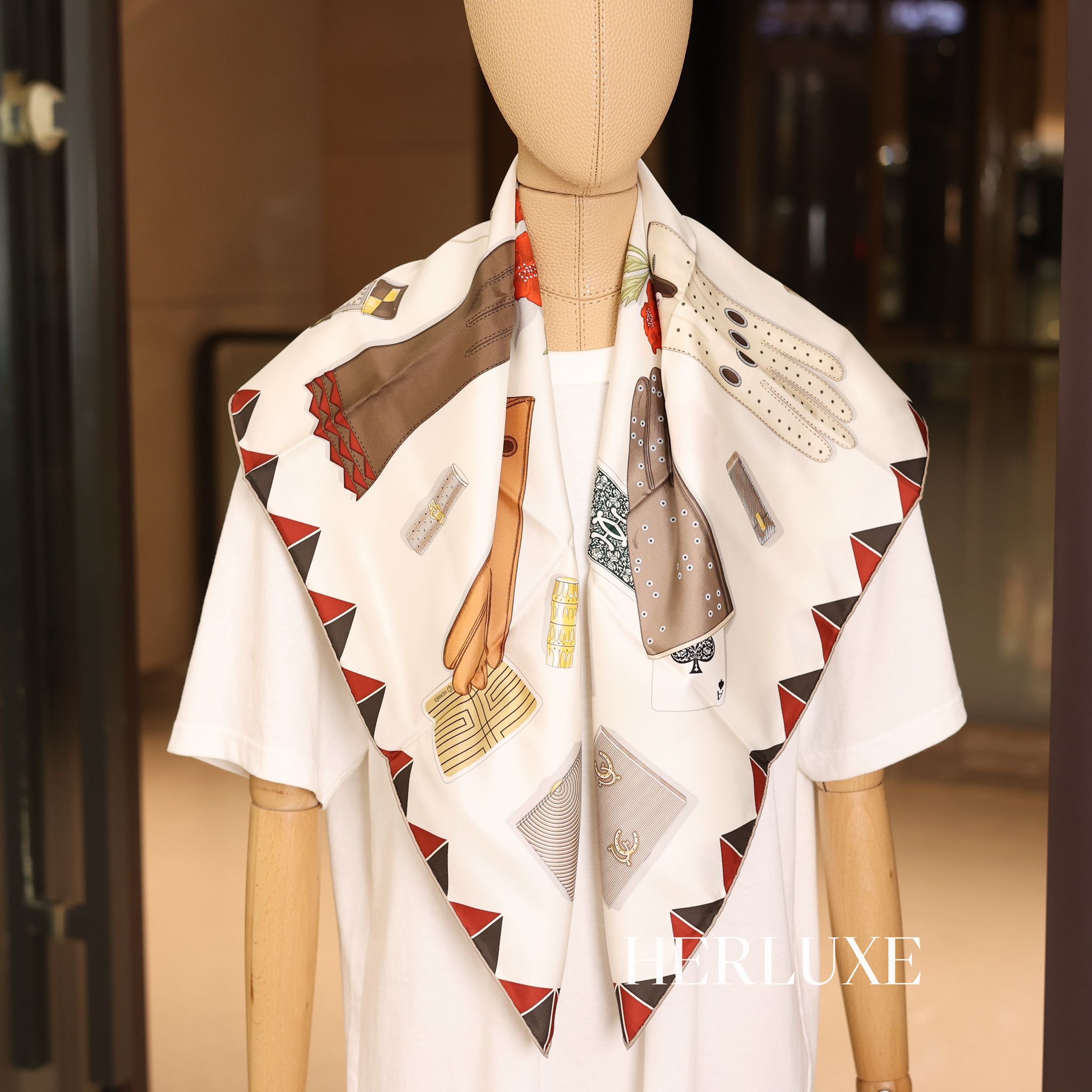 L'Heure des Gants scarf 90 Blanc Casse / Étoupe /Rouge H