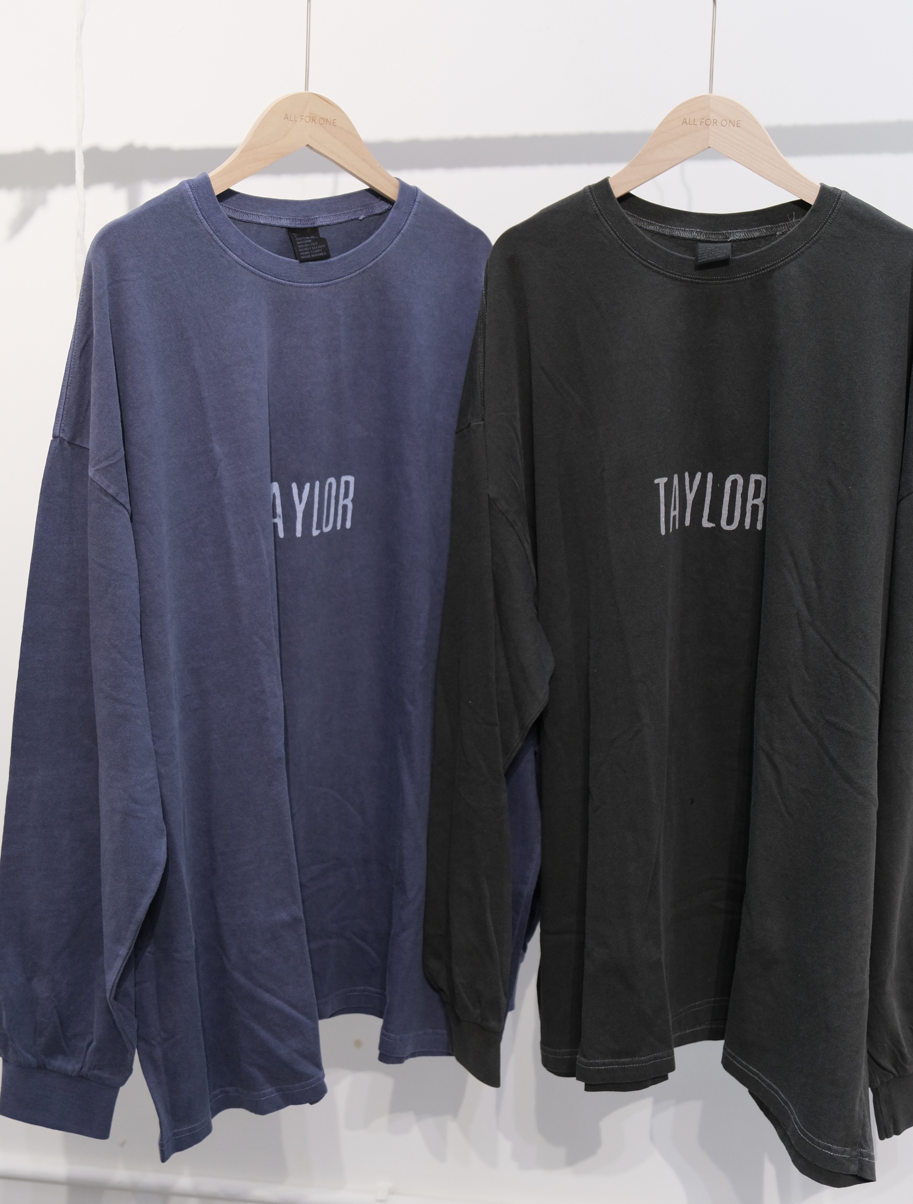 造舊感字母OVERSIZED薄衛衣