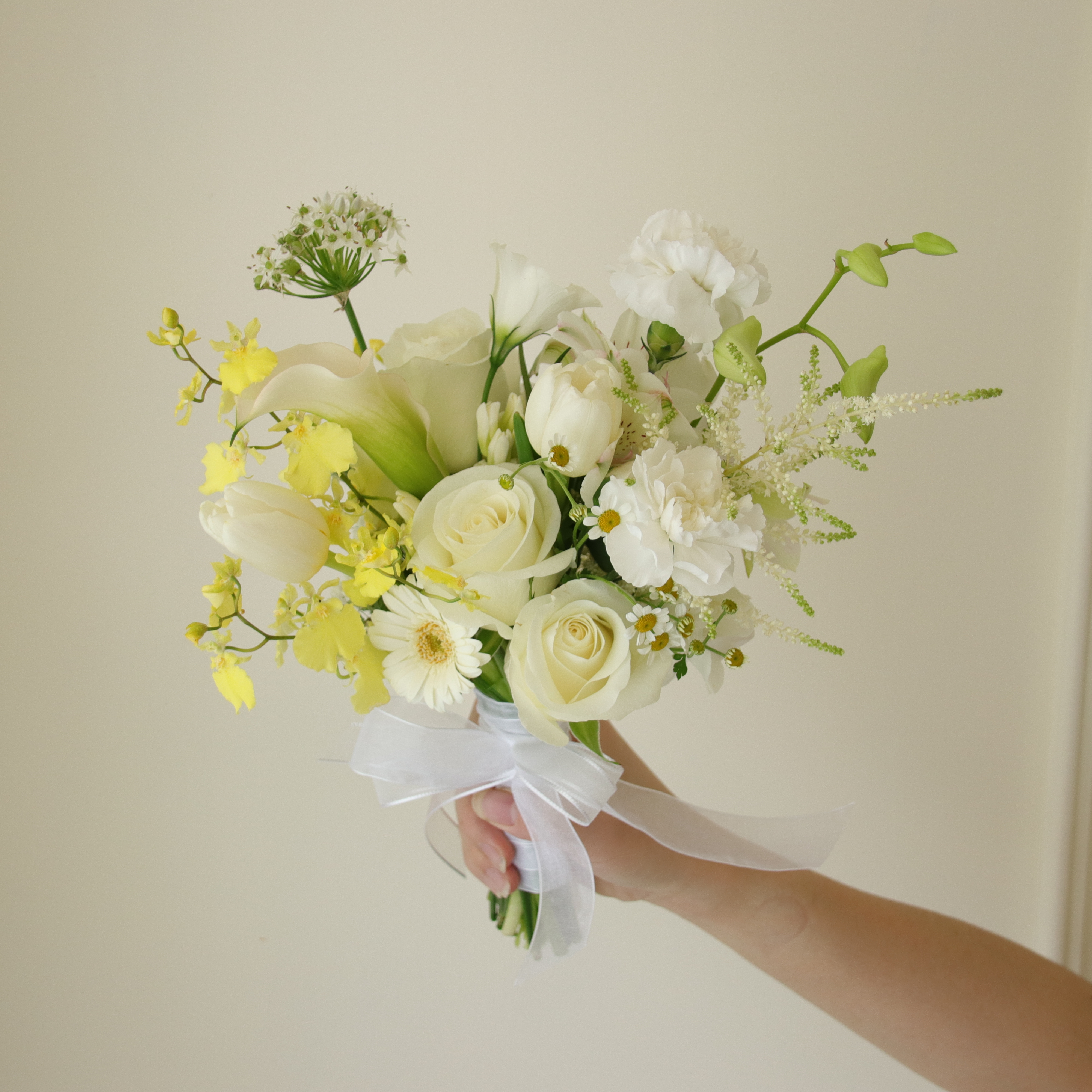 Wedding bouquet -清新檸檬白綠色點綴黃色系鮮花捧花 Size L