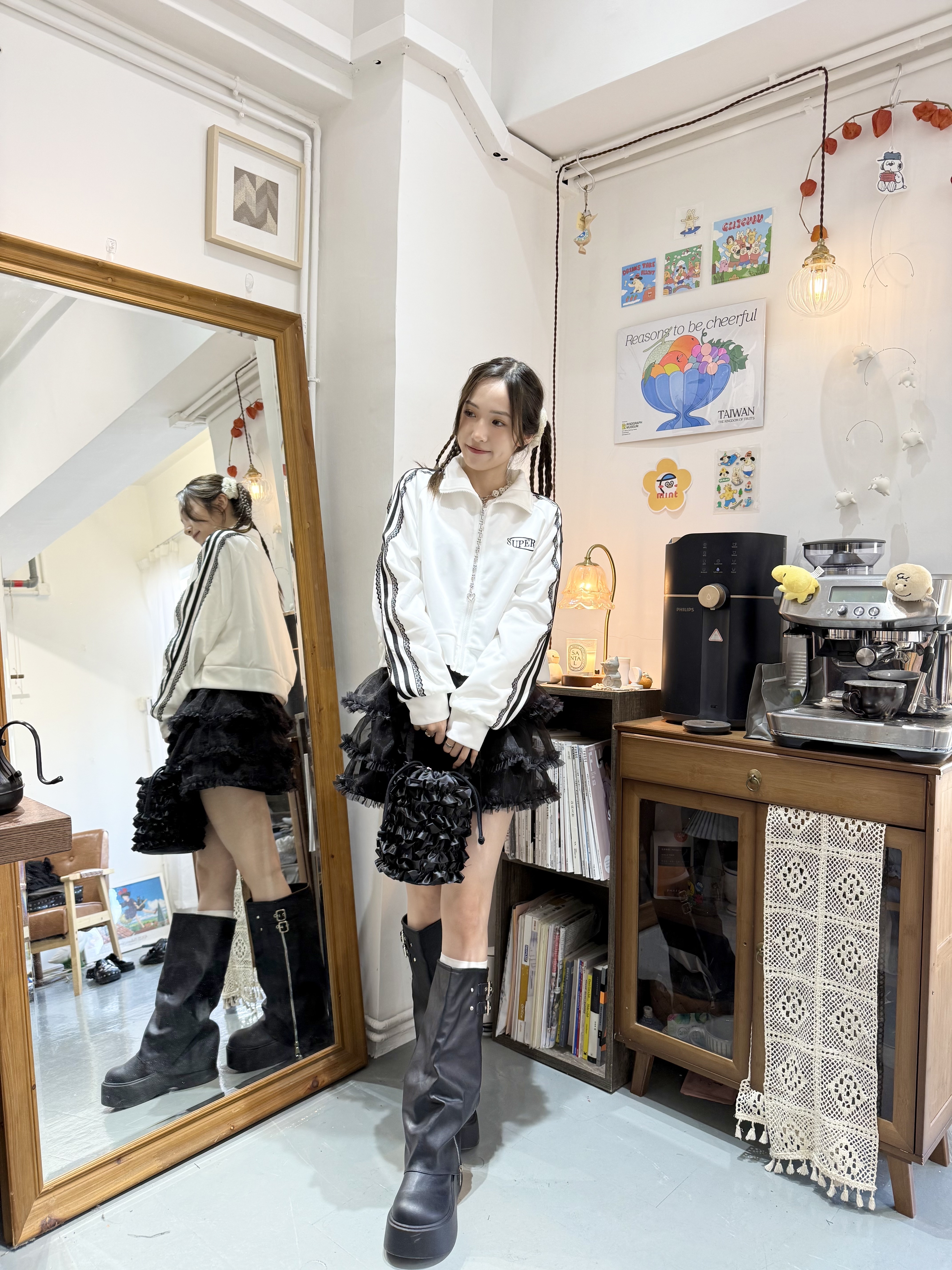 [兩色入] 運動風lace透短款外套(Ivory)