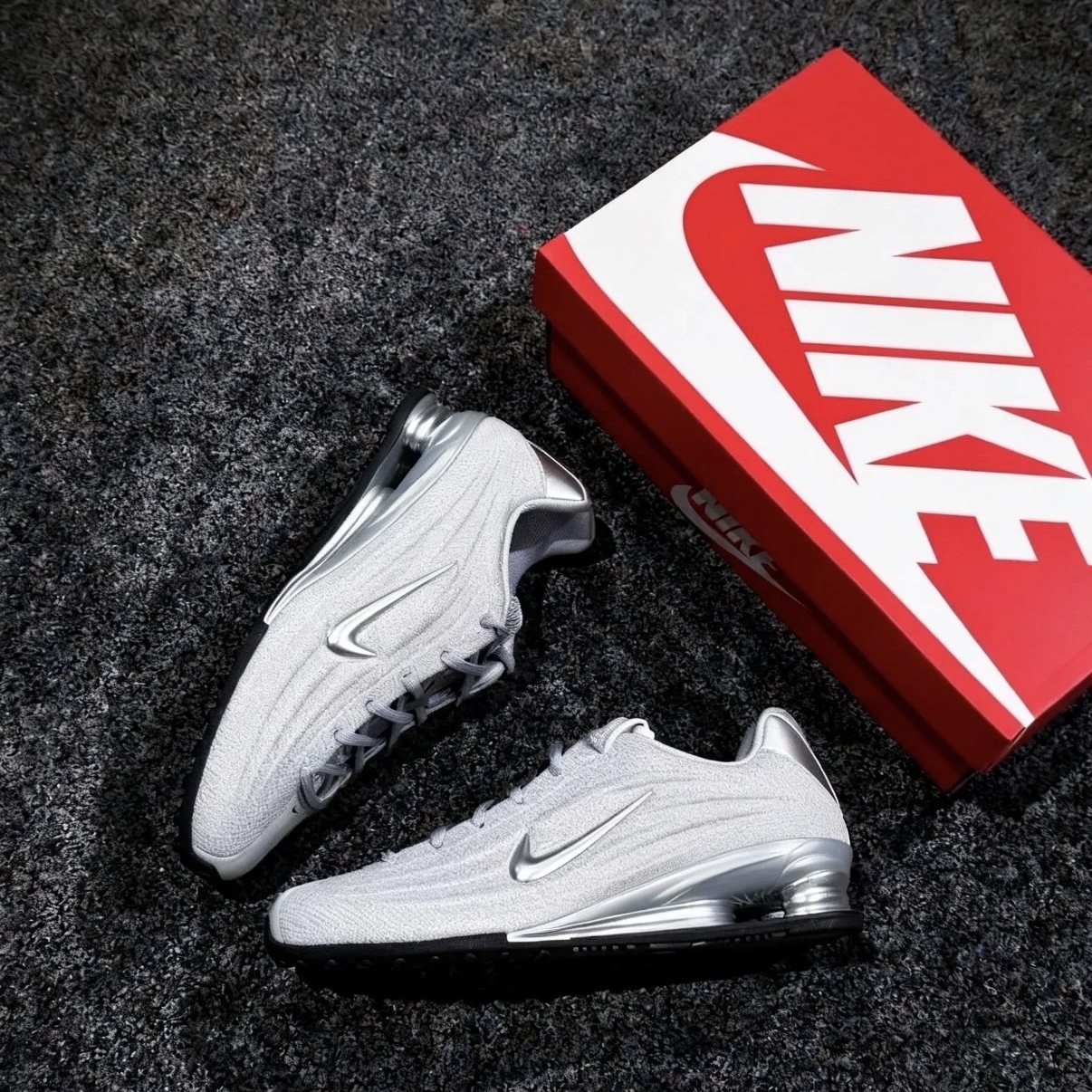 NIKE SHOX Z 灰銀 銀灰 金屬銀 彈簧 休閒 復古 女鞋 HQ7540-001