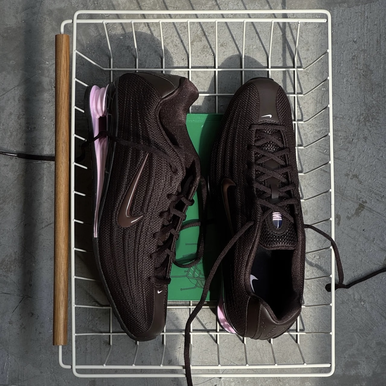 NIKE SHOX Z 咖啡棕 咖粉 粉咖 棕粉 彈簧 復古 休閒 女鞋 HQ7540-200