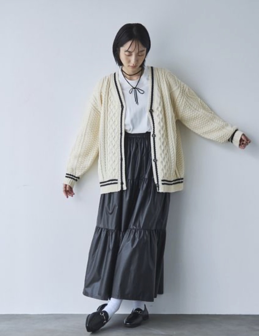 人氣再販！Cable Knit V-Neck Cardigan 經典麻花針織開襟衫