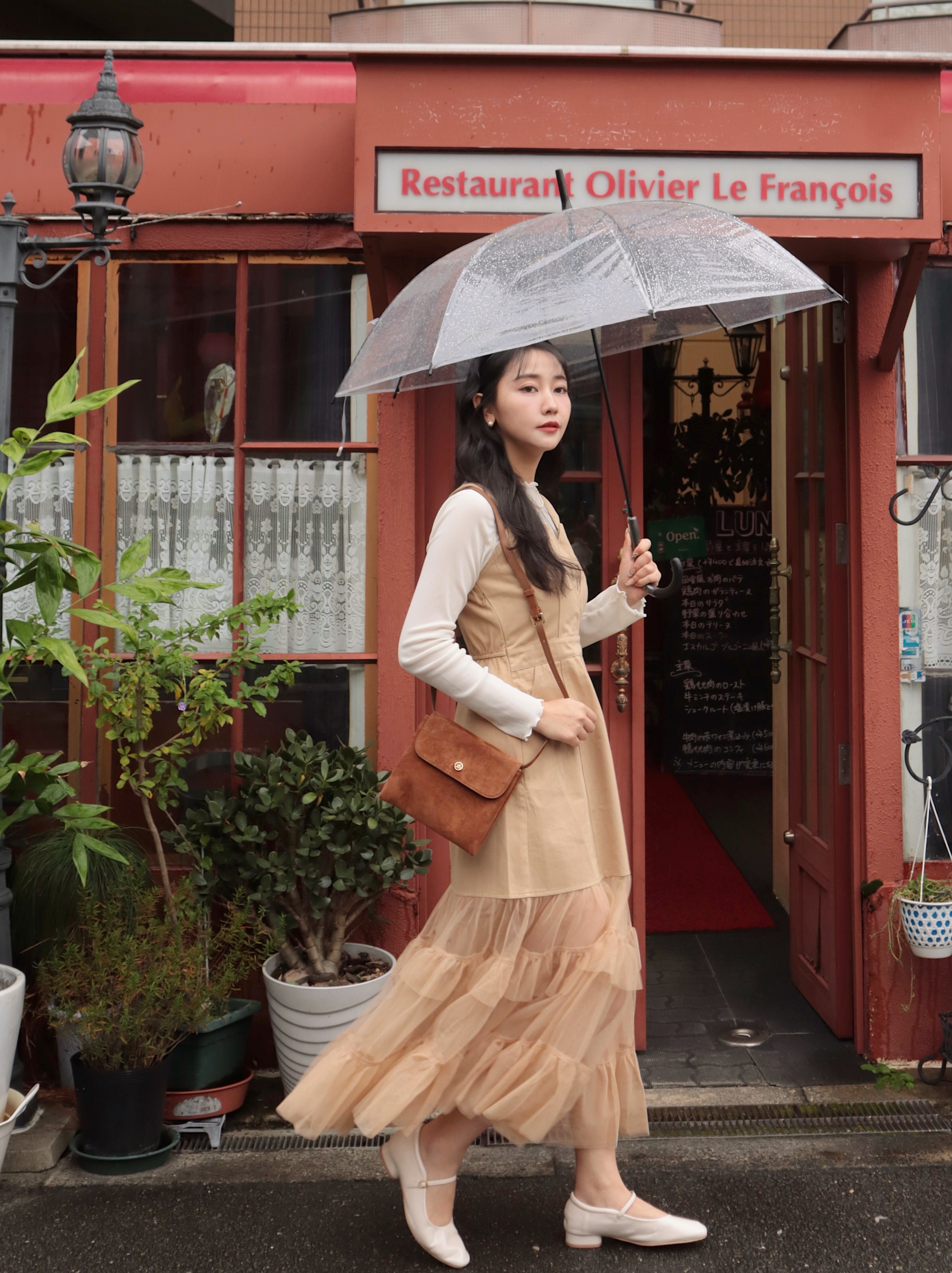 25H201 本期推薦~微糖奶油蛋糕 法式拼紗蛋糕魚尾吊帶長洋