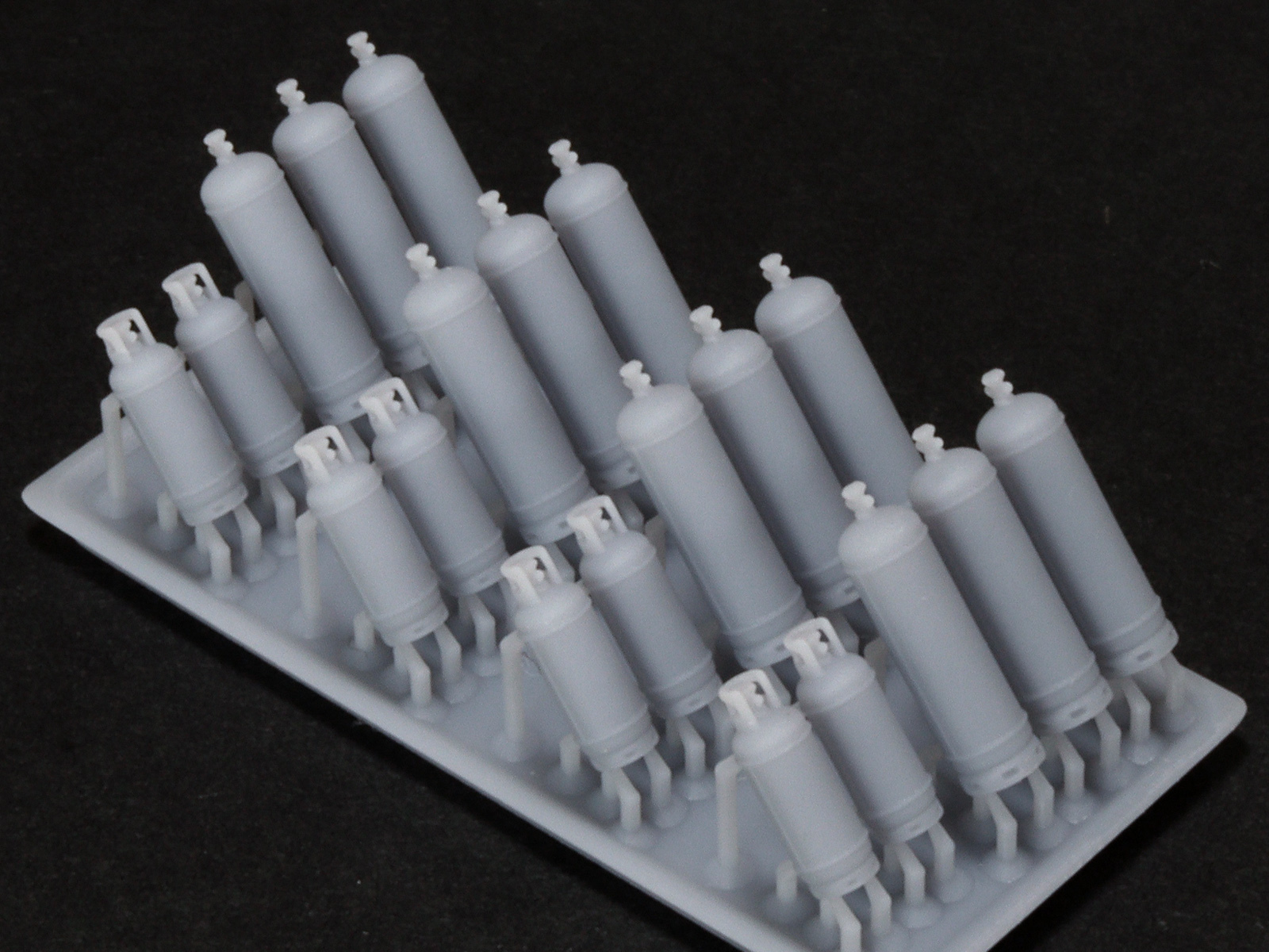 梅桜堂 AC-035-15U 1/150 瓦斯桶套裝.套件