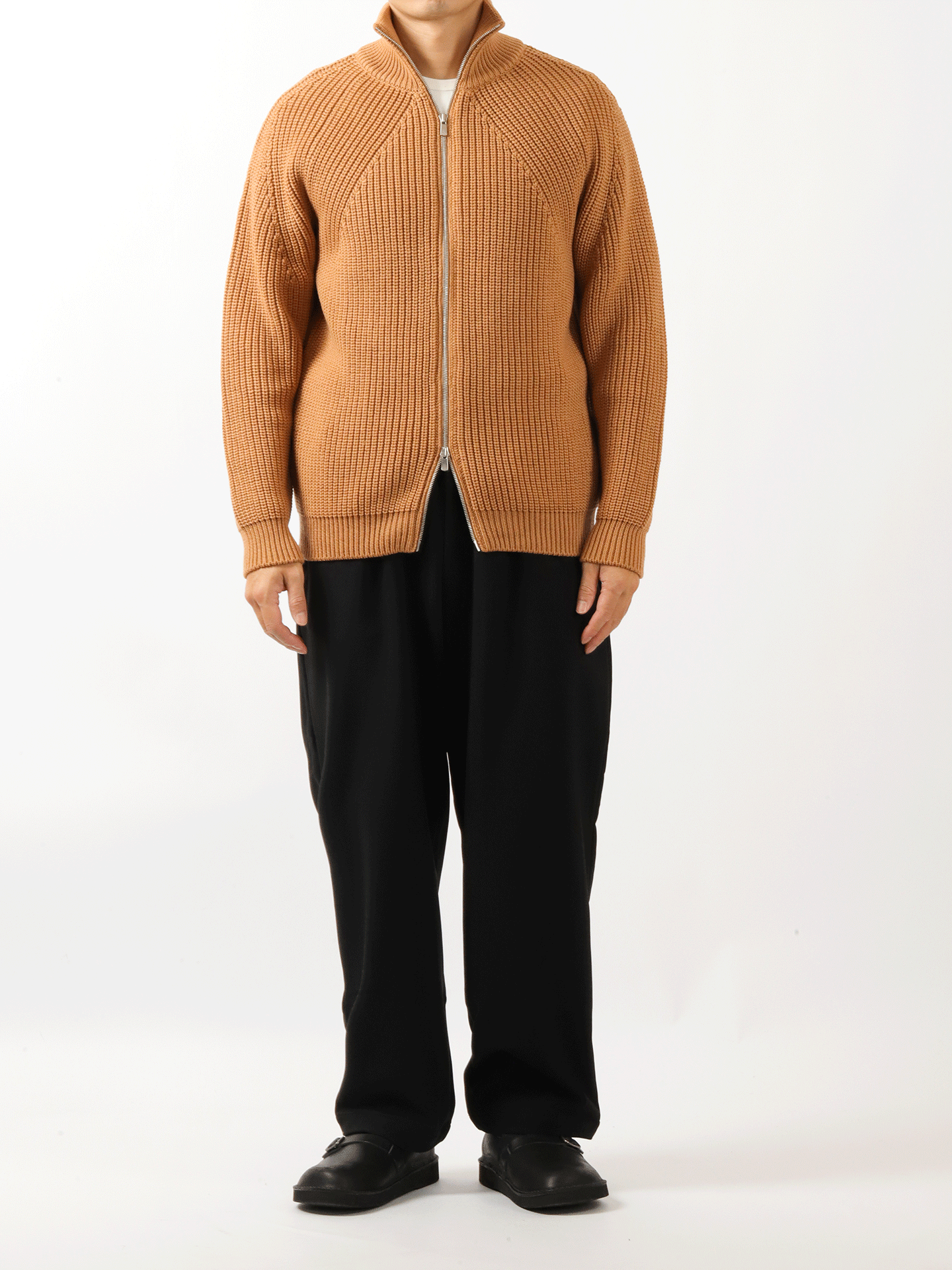 BATONER SIGNATURE DS KNIT サイズ1 試着のみ The Batoner Signature Driver's Knit is a contemporary zip-through