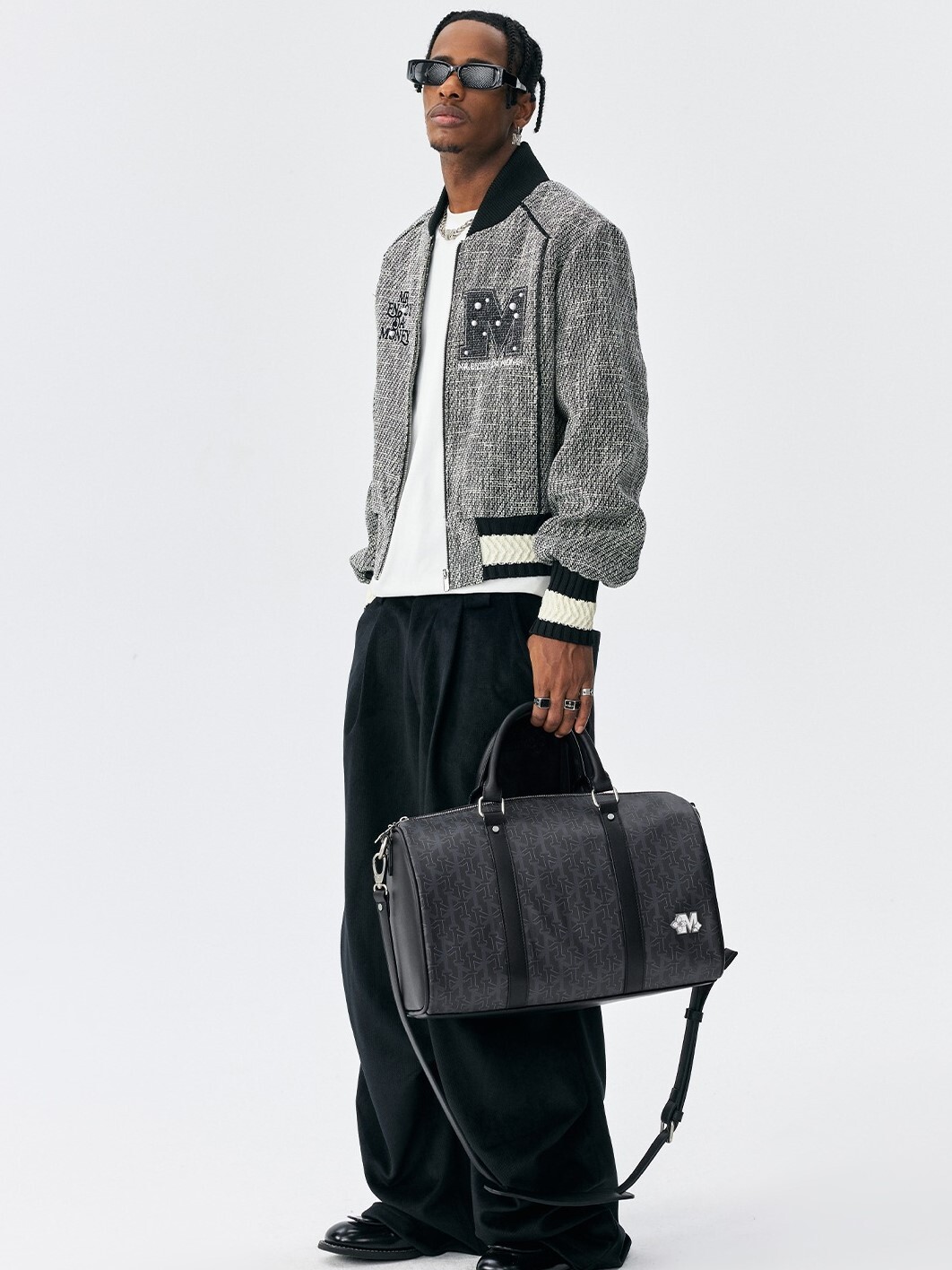 MEDM 滿印Logo 字母裝飾拉鍊 大容量時尚旅行包