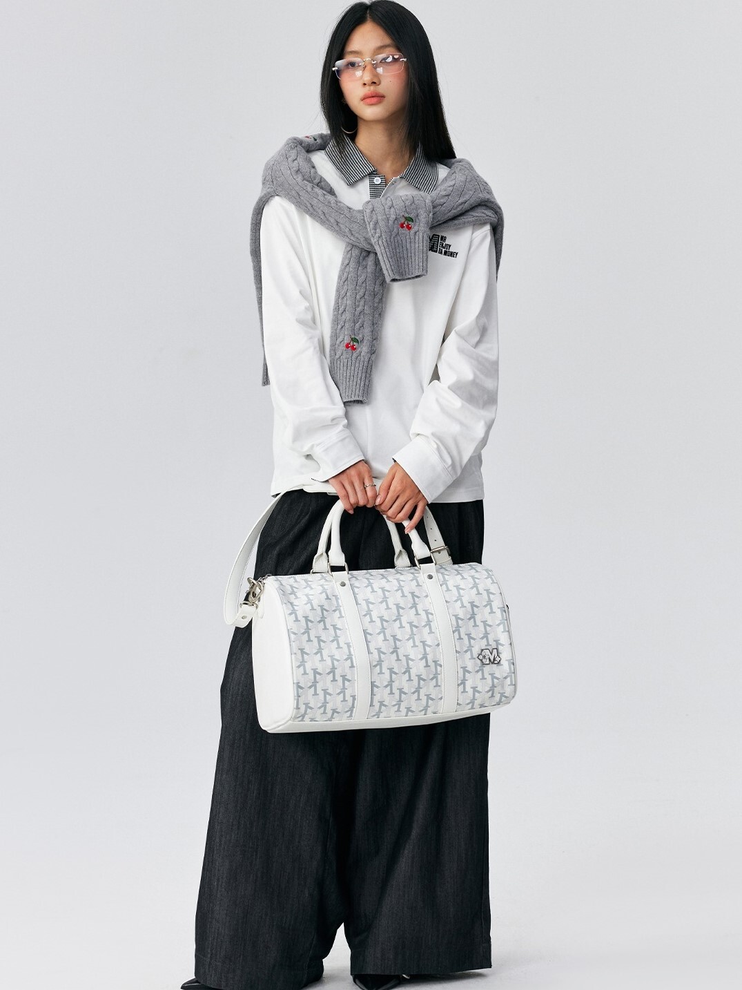 MEDM 滿印Logo 字母裝飾拉鍊 大容量時尚旅行包