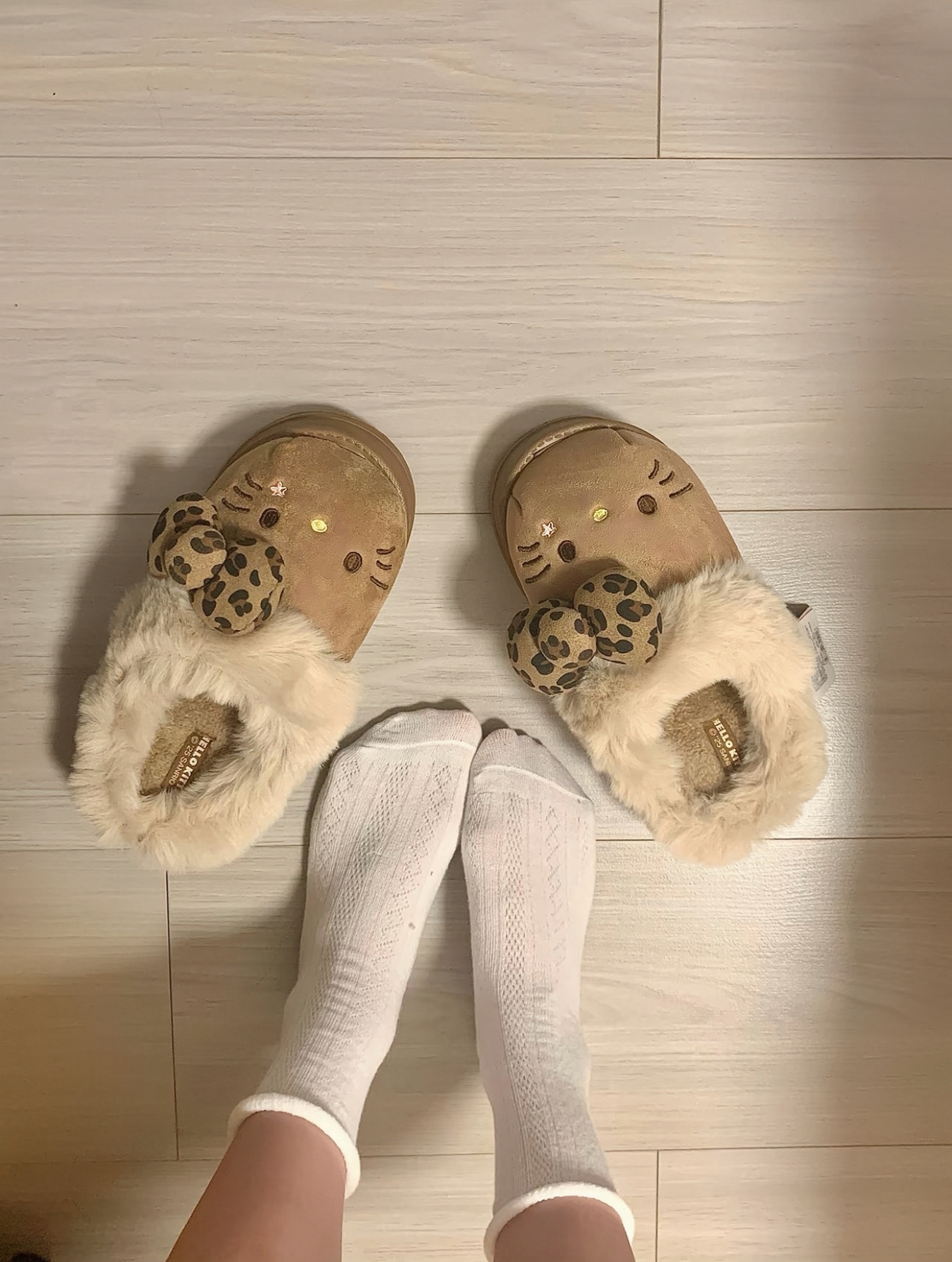 😻SANRIO X HELLO KITTY 穆勒鞋😻黑皮KITTY(深咖)