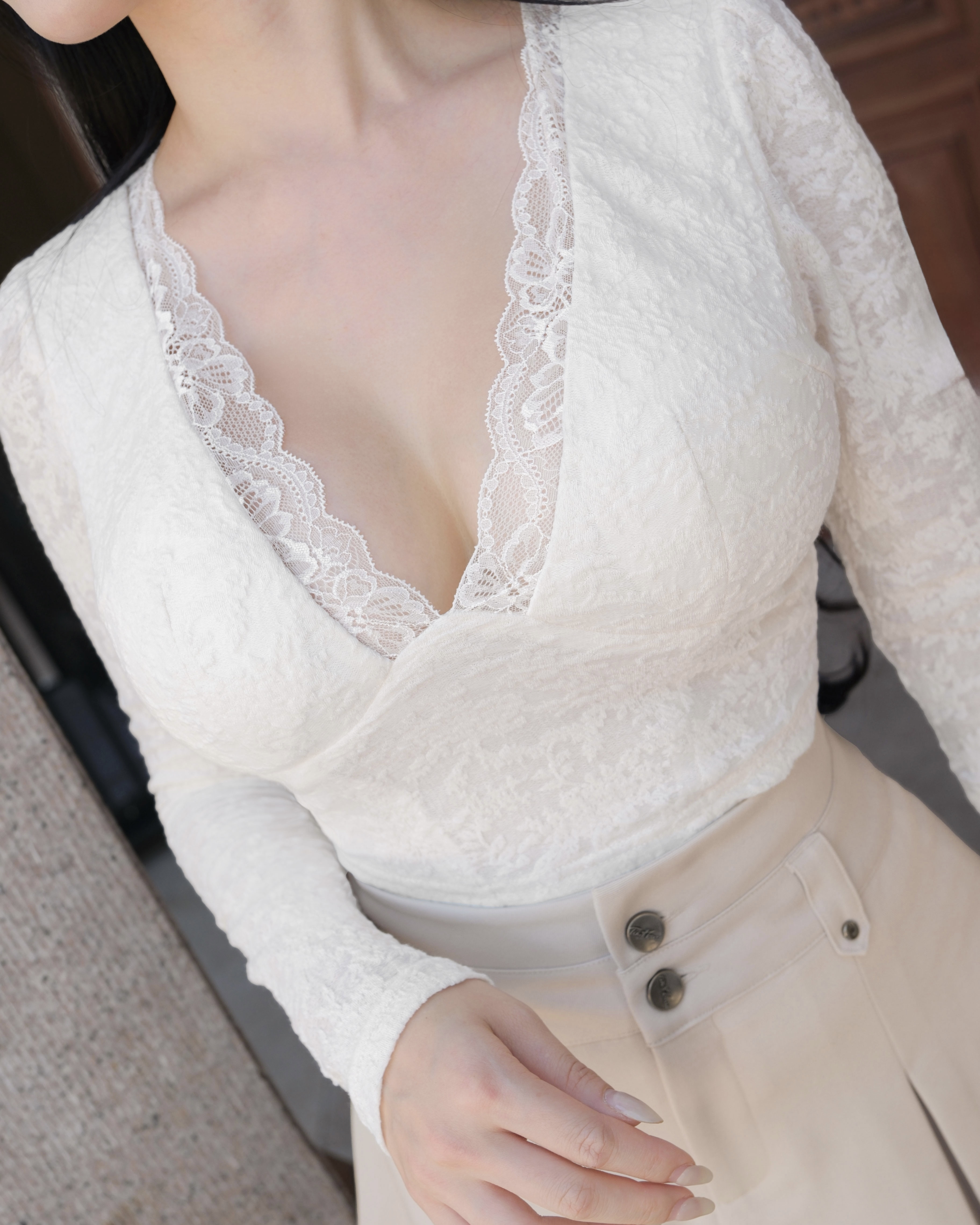 訂製-性感宮廷蕾絲低胸長袖上衣