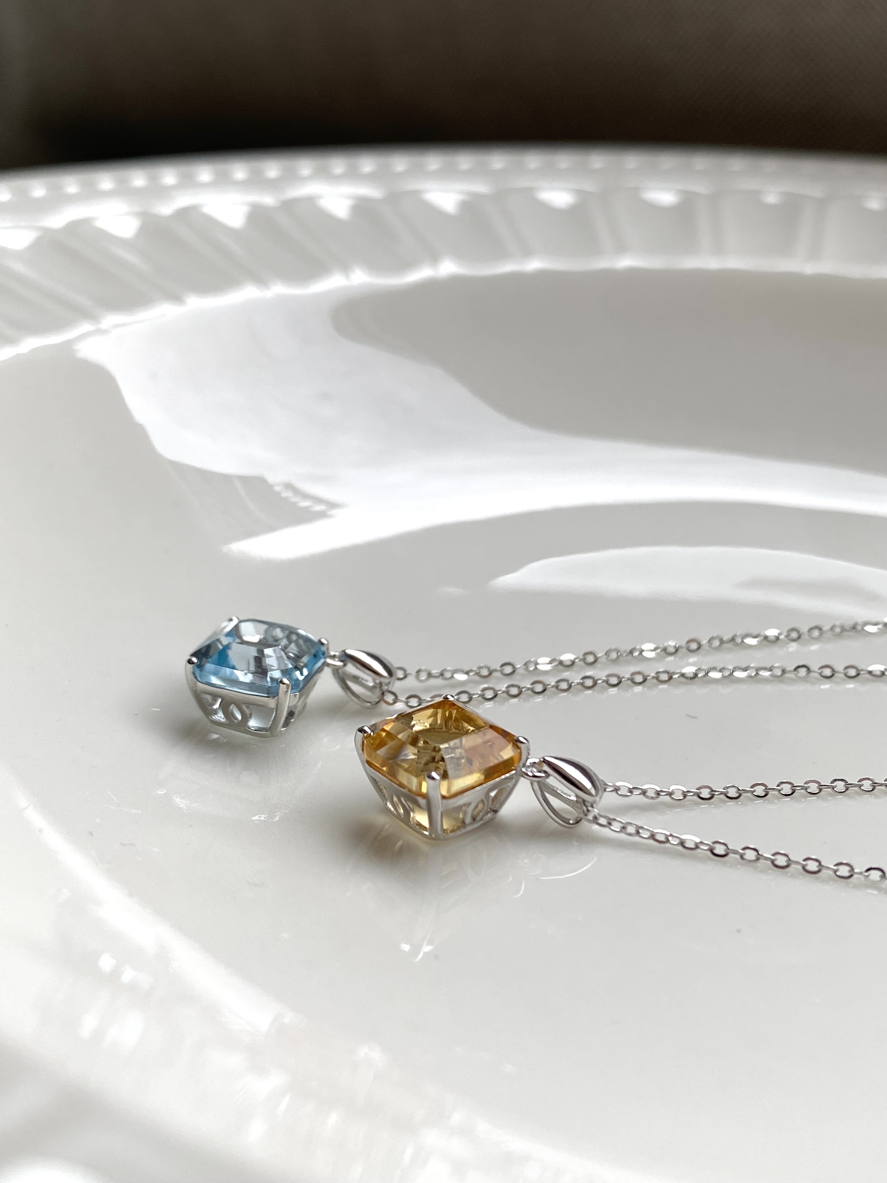 Soulmira｜光之詩—托帕石項鍊