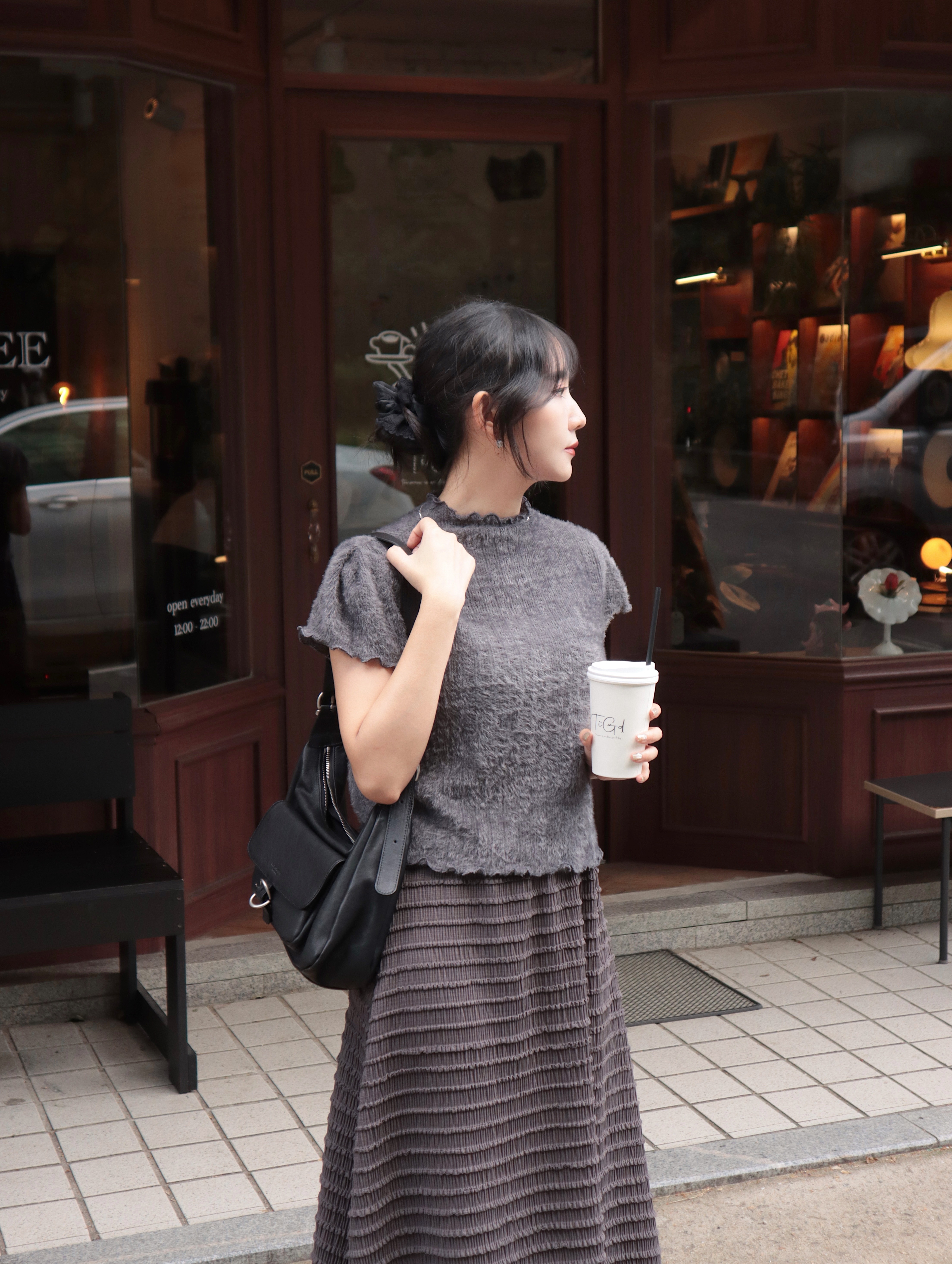 25H101 本期推薦*3 簡單浪漫高質感馬海毛毛上衣(彈性超好)