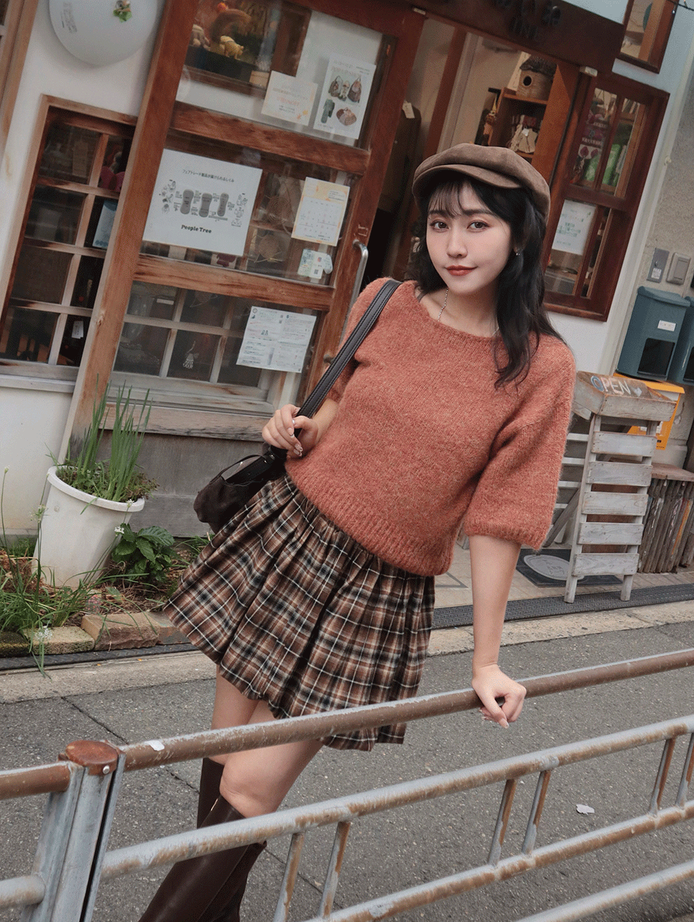 25H112 本期推薦! Autumn Latte 秋日拿鐵謊色寬領五分袖針織上衣/毛衣(很親膚唷!)