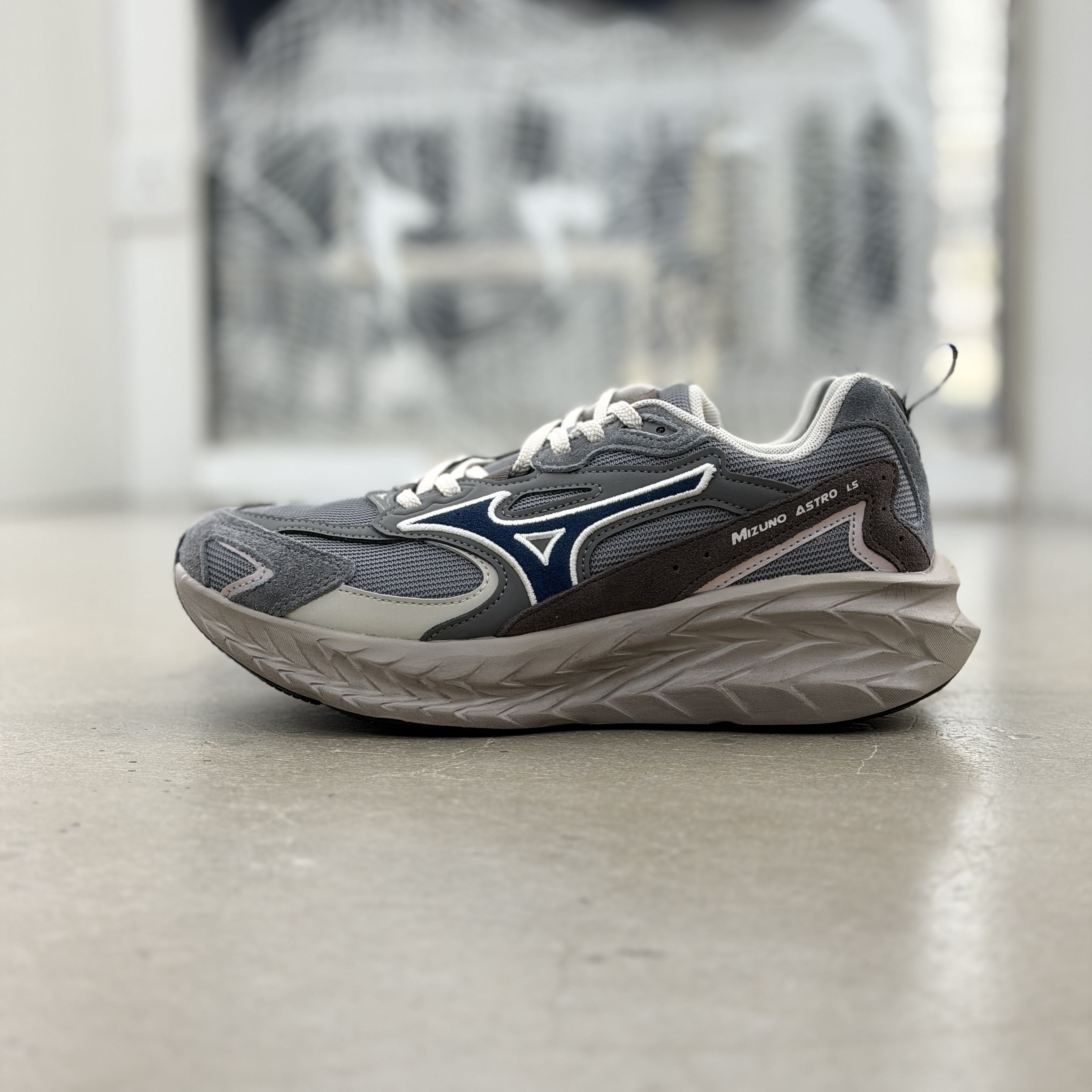 Mizuno Astro LS- Grey Blue  | D1GH252104