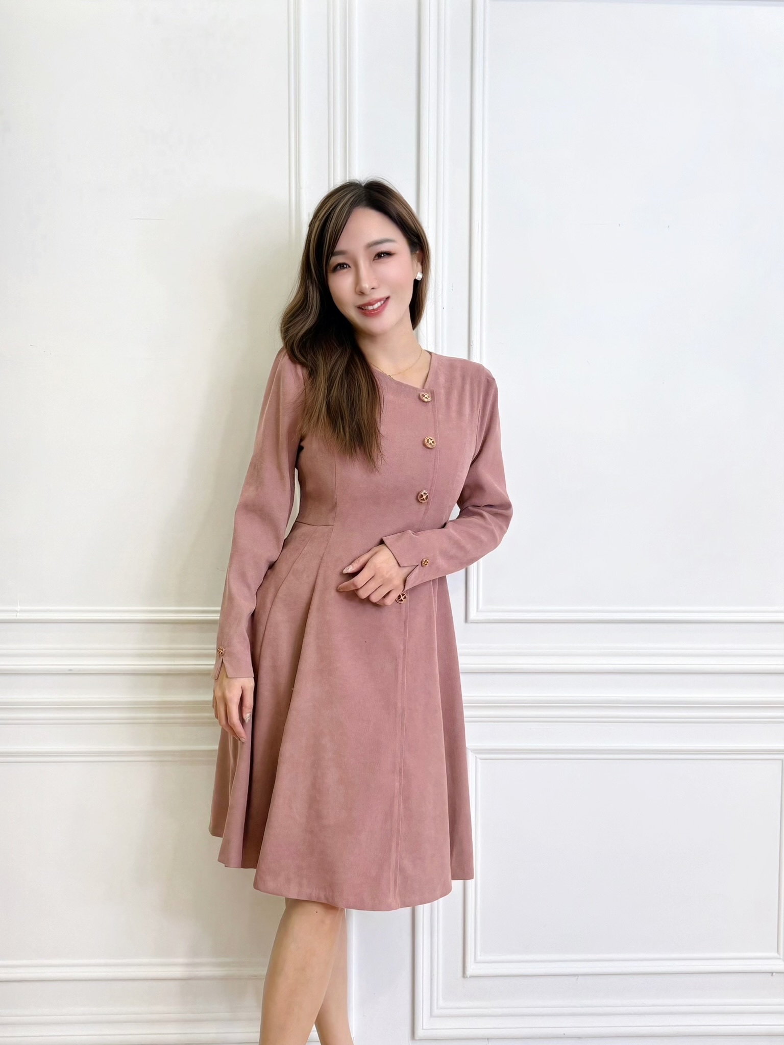 斜領側金釦開衩袖洋